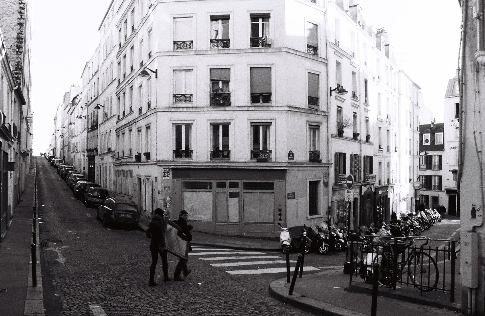 69032B2-R01-027 2.Jpg