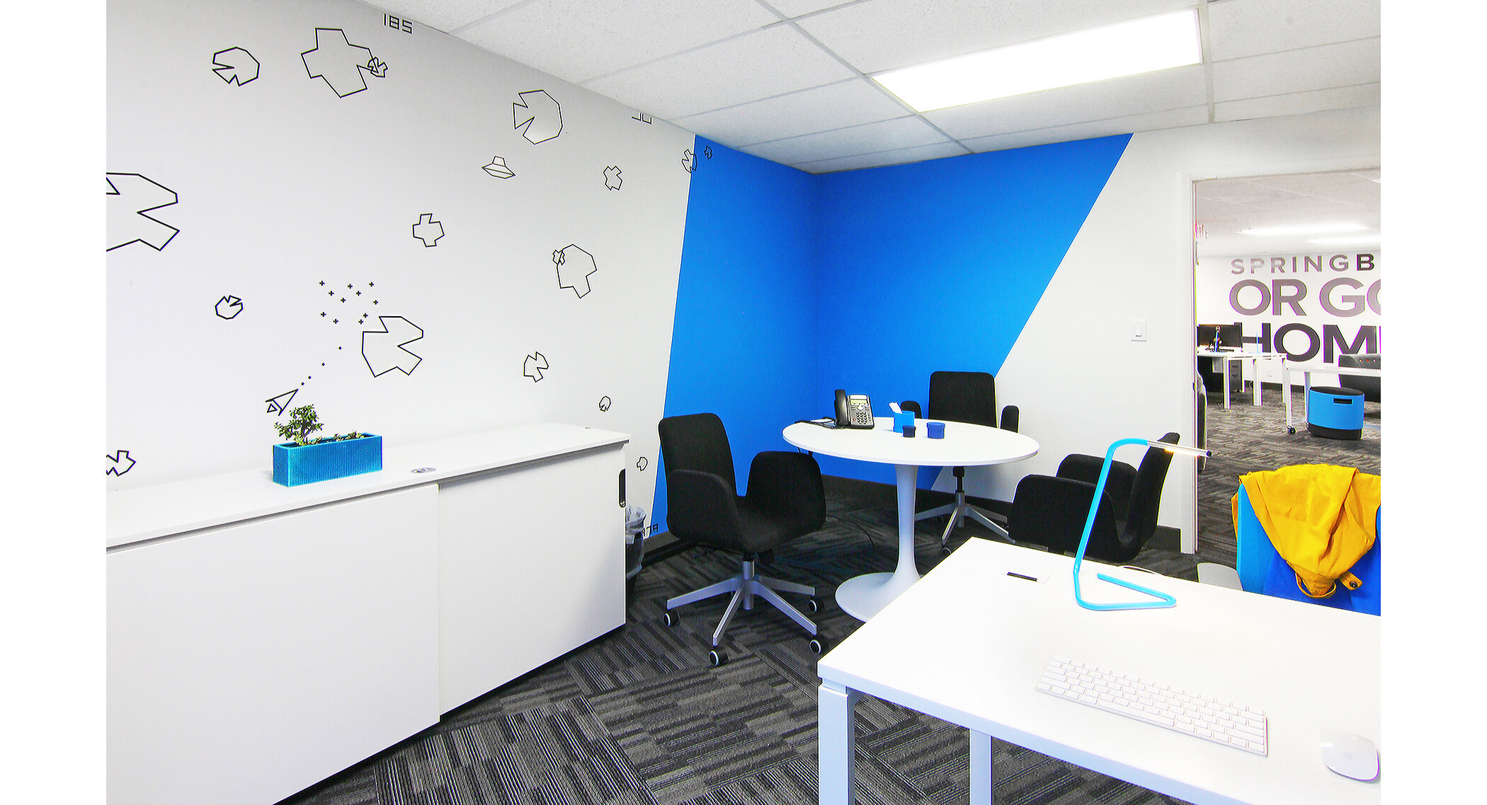 office1.jpg