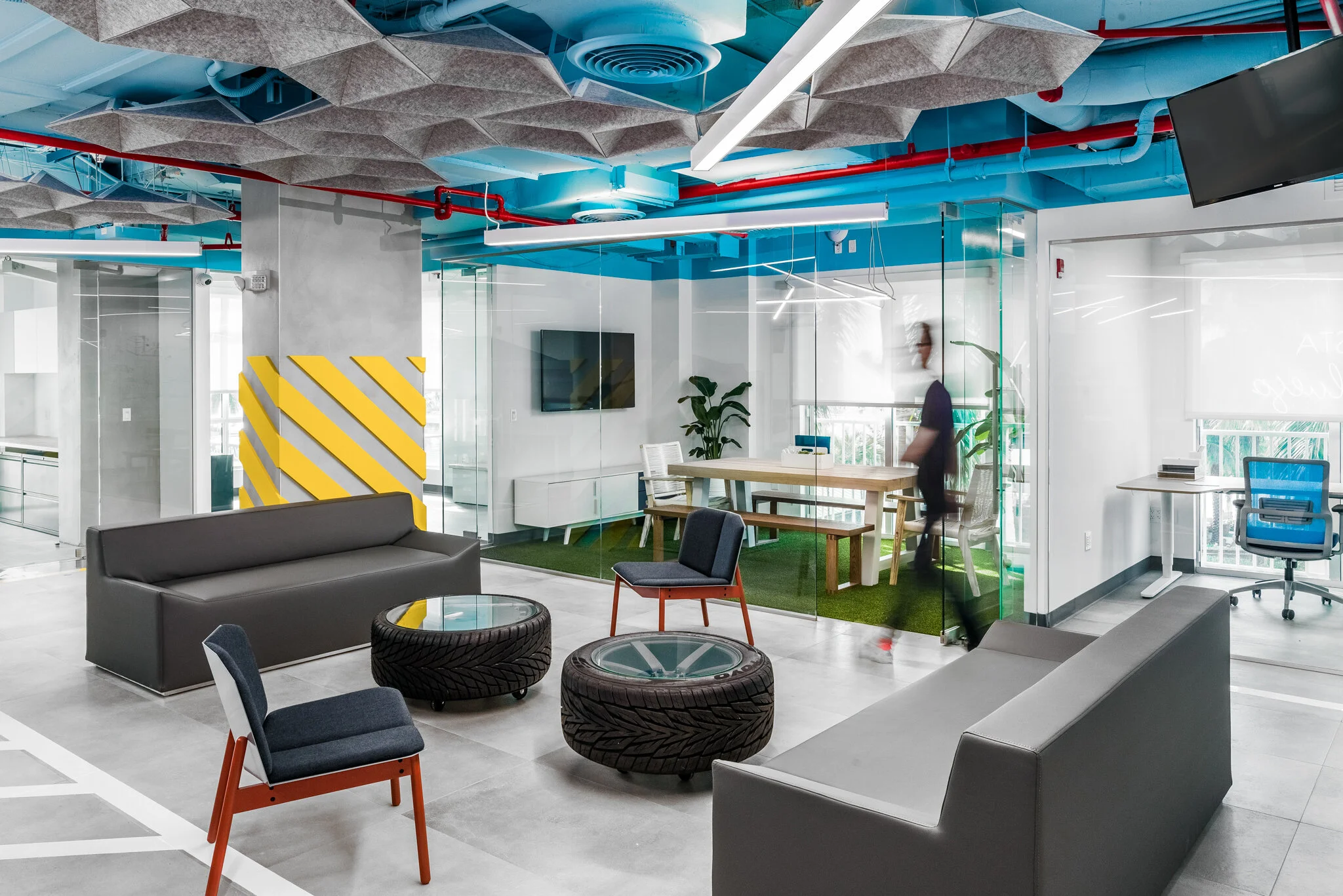 C Asta Parking, Web Lounge  (2).jpg