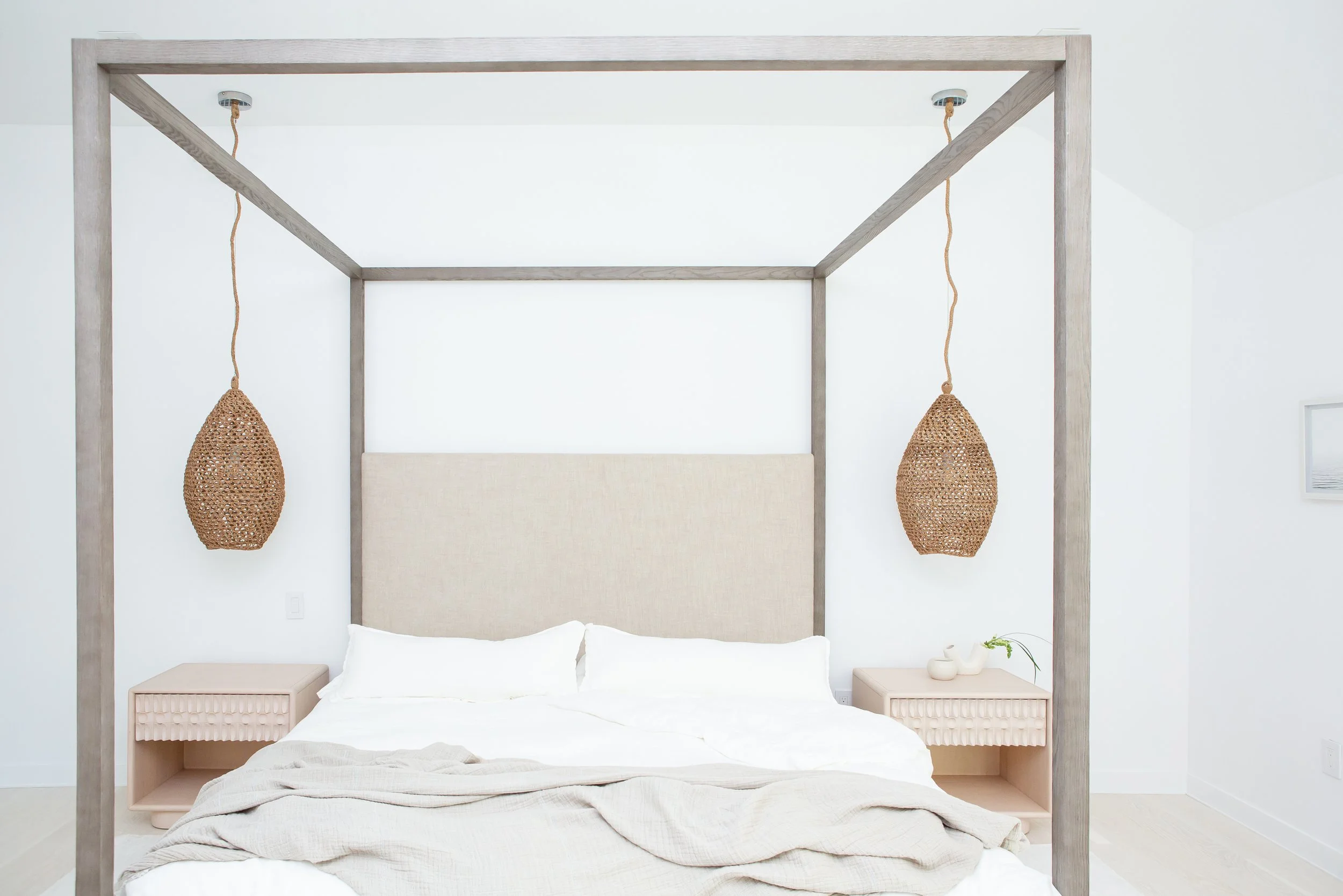 Master bed (4).jpg