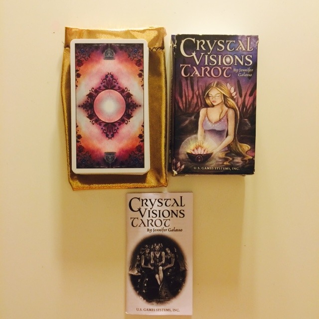 dejar mostrador Demostrar Crystal Visions Tarot Deck Review — Noble Lion Prints