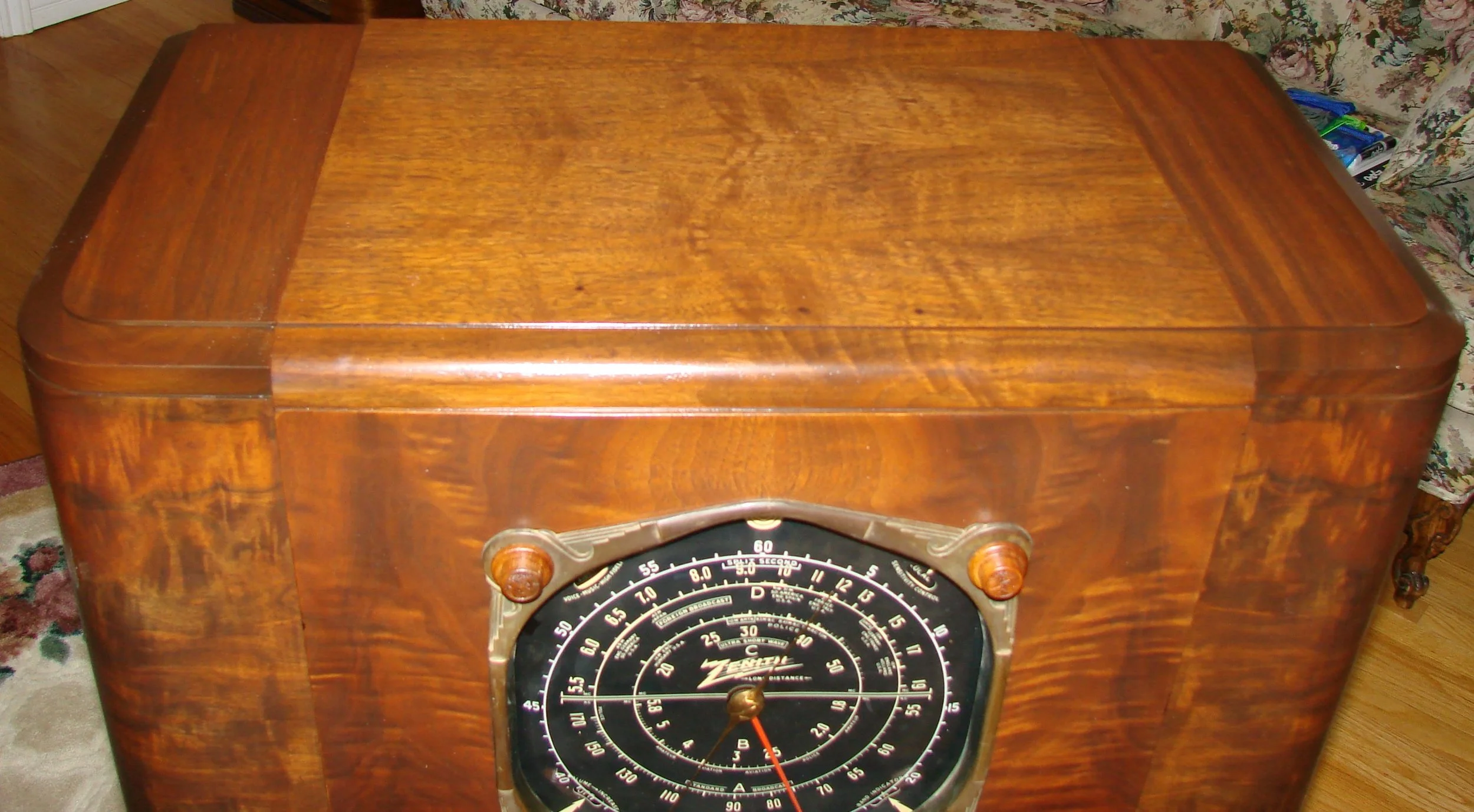 12u158d.jpg