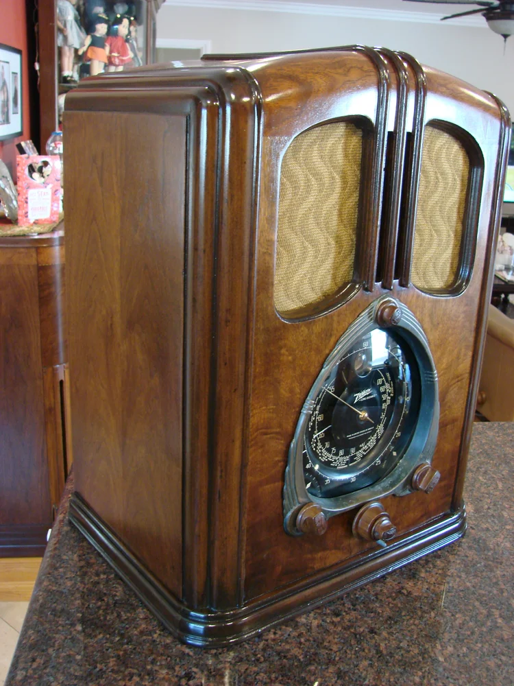 1938 Zenith Walton model 12S232 SOLD!!! — Stan's Antique Radios
