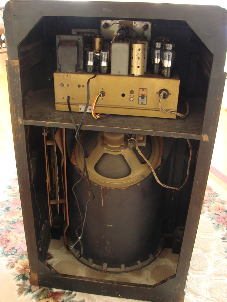 1940 Zenith model 10S470 SOLD!!! — Stan's Antique Radios