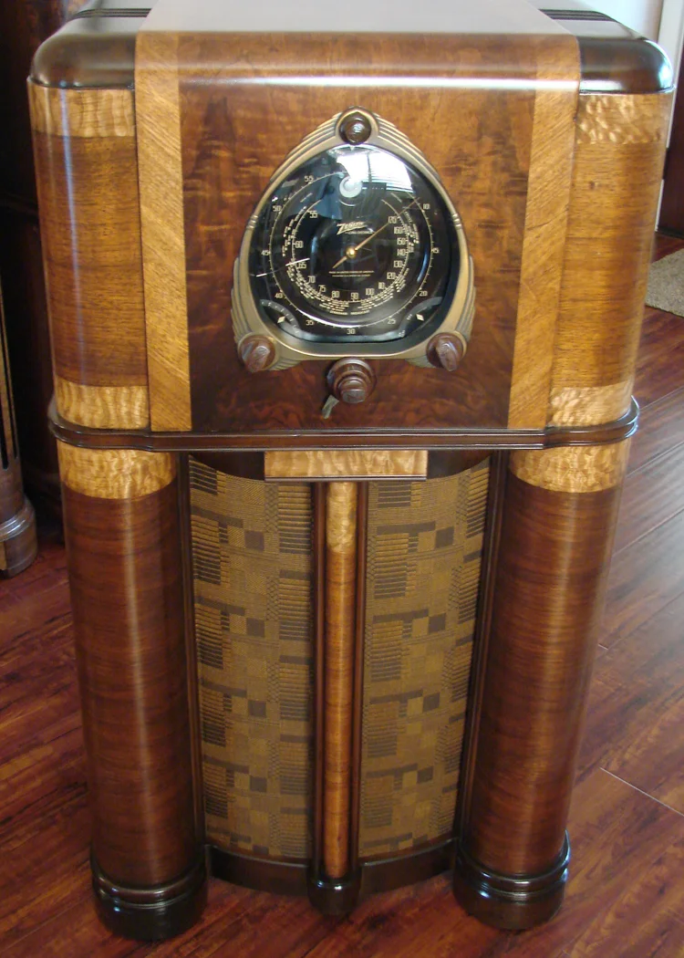 zenith console radio models