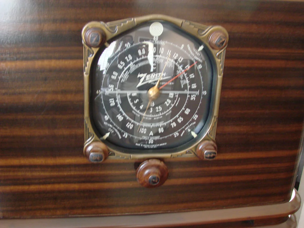 Zenith Tube Radio model 10S157 SOLD!!! — Stan's Antique Radios