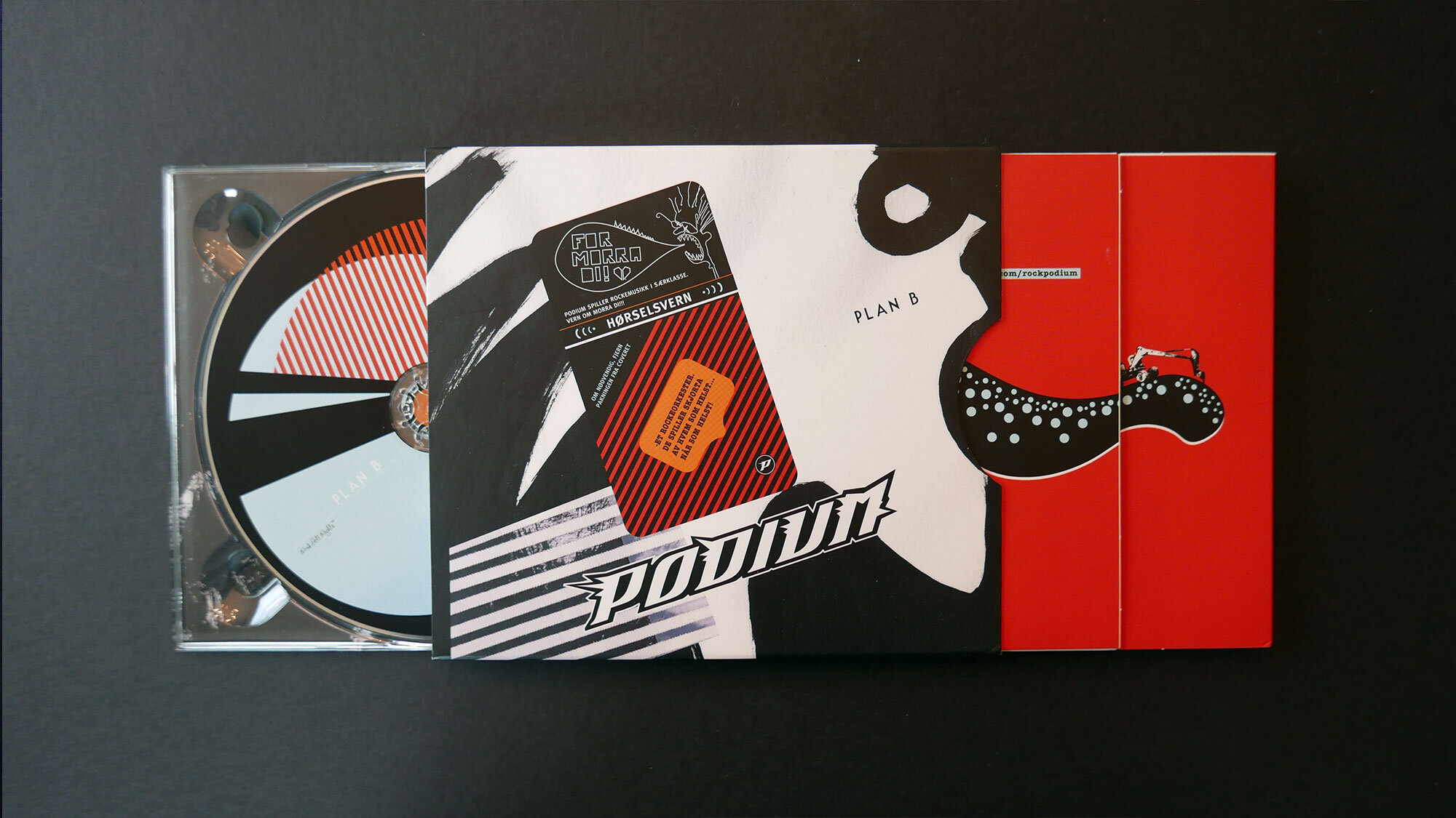 logo, illustrasjoner og coverart for bandet podium. Kunde: podium