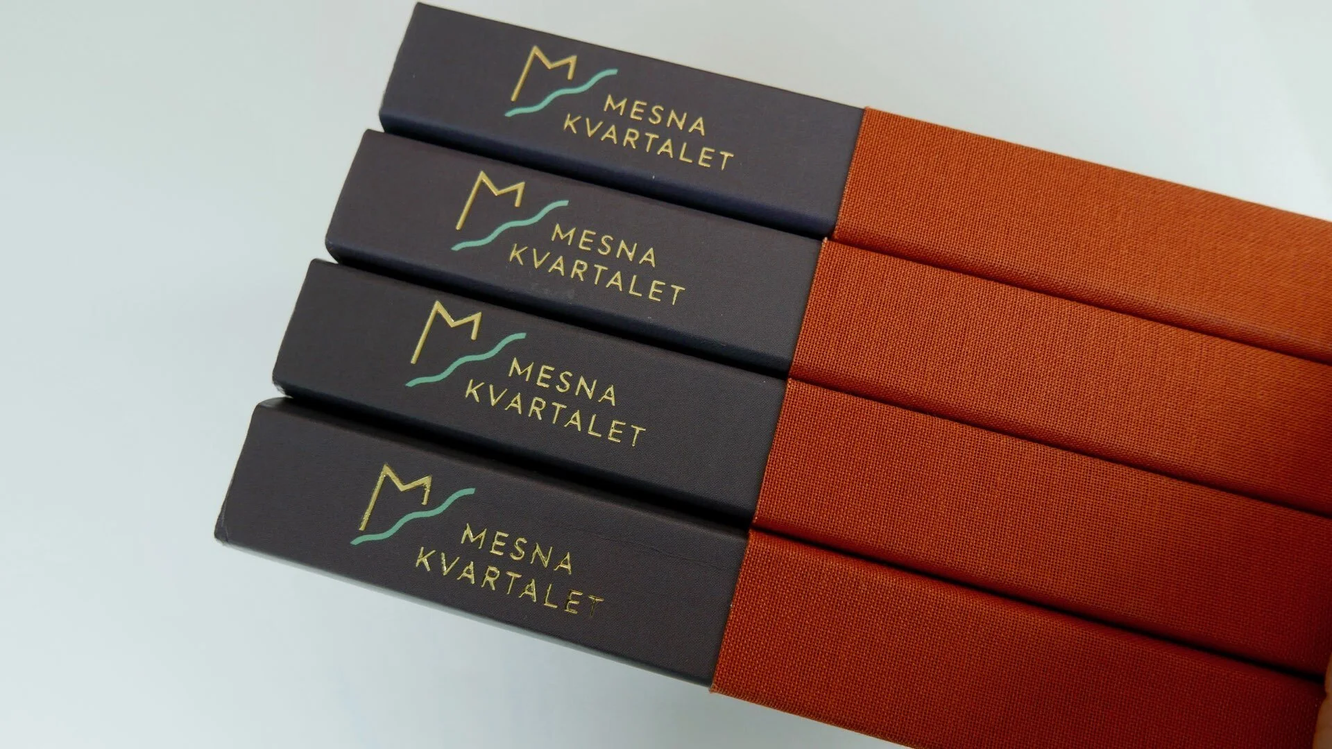 IP2018_DESIGN I TRYKTE MEDIER_MORILD-prospekt.008.jpeg