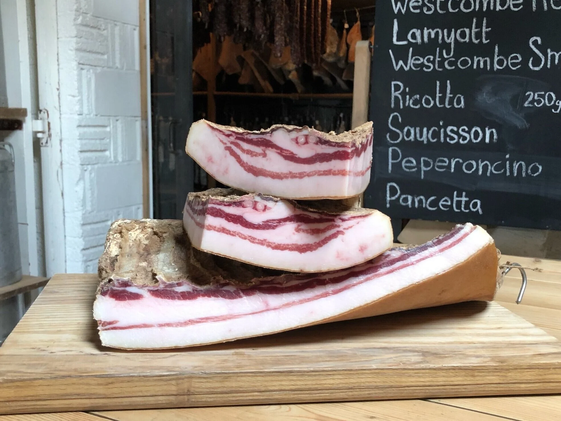 B3B6D45C-68A6-4344-B9F6-0625E2FDEA7A