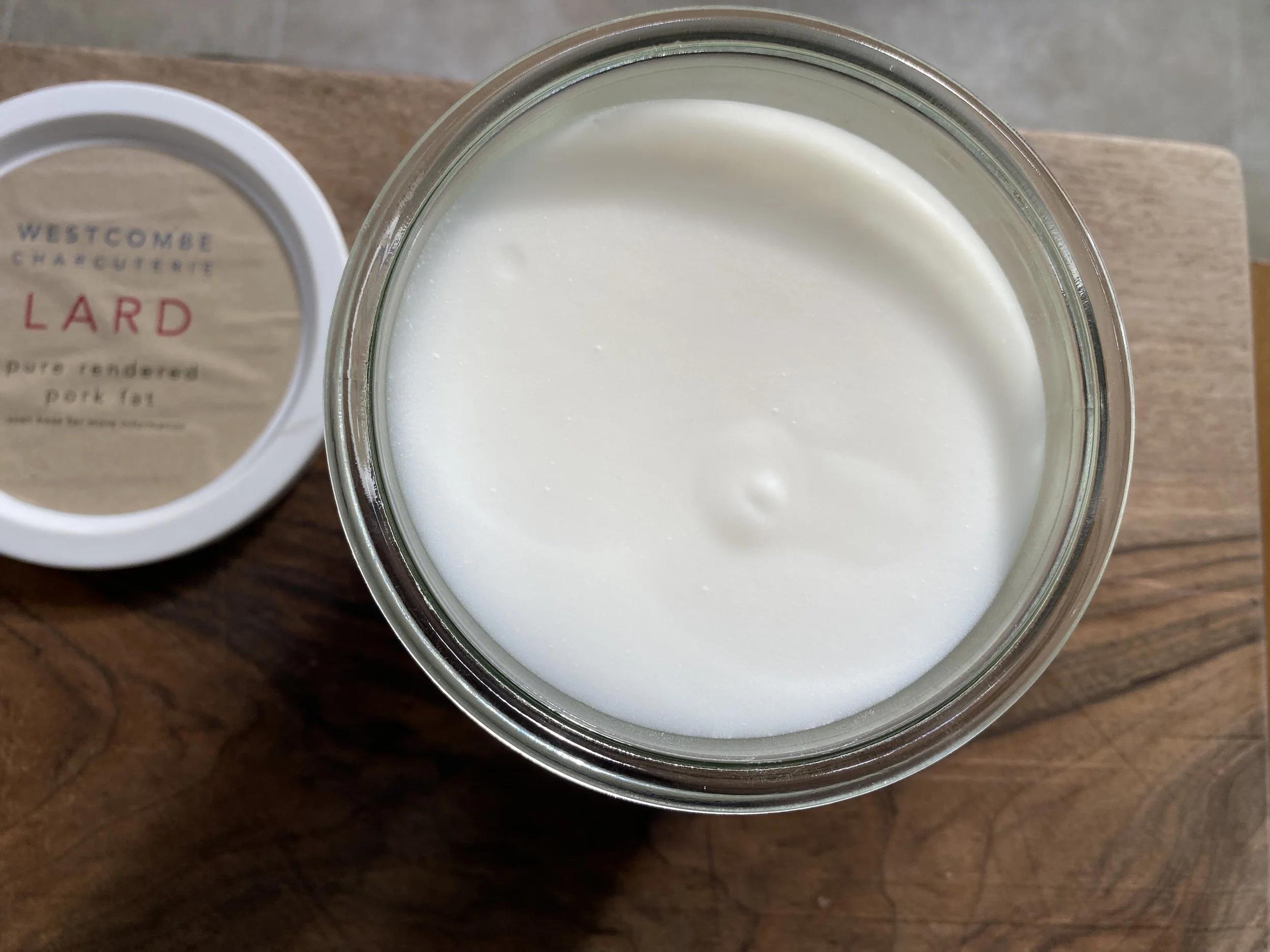 Lard, lid, board. Top down. .jpg