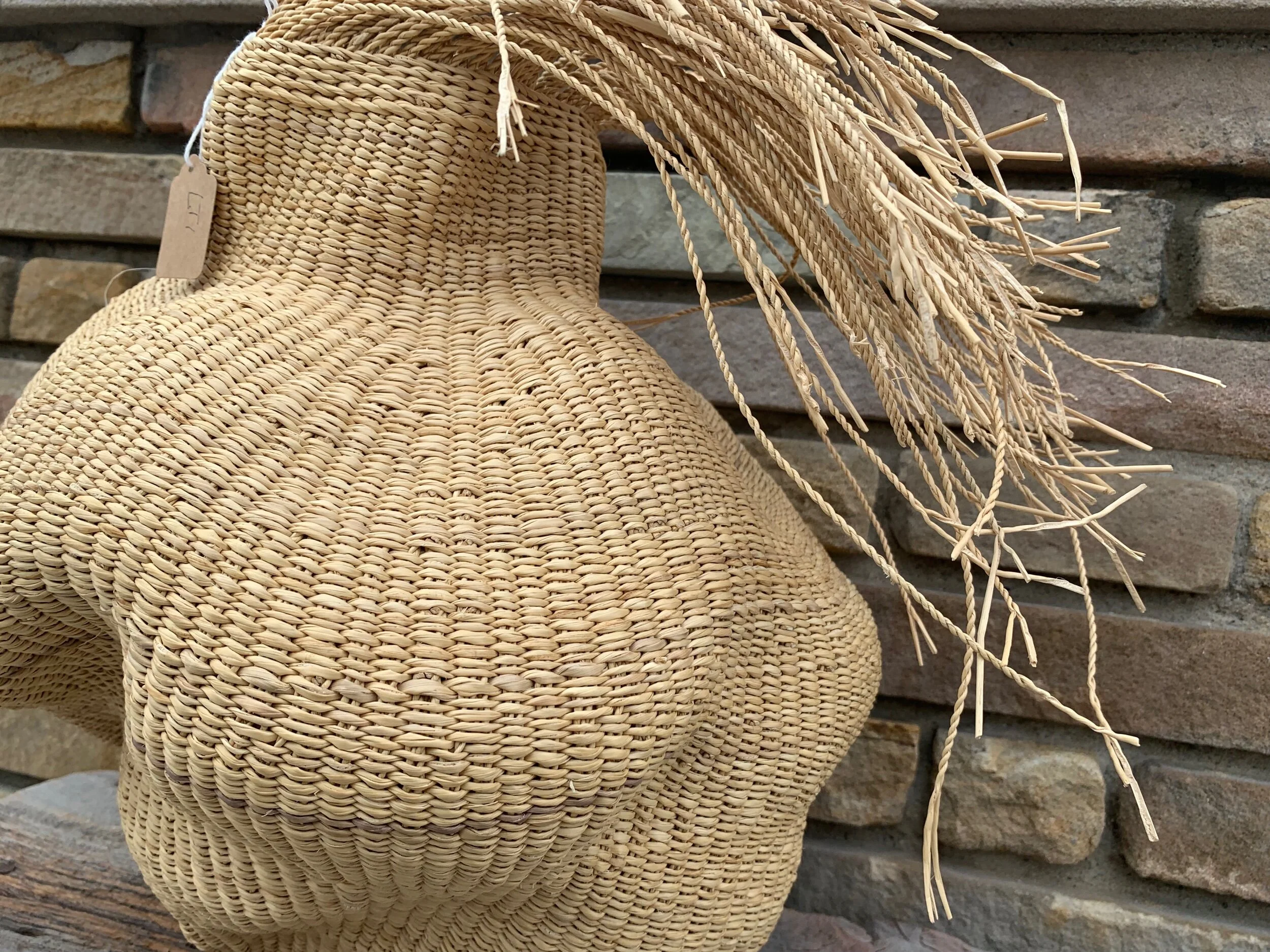 22EC2E74-95BE-4E83-AB9D-430537EFA872