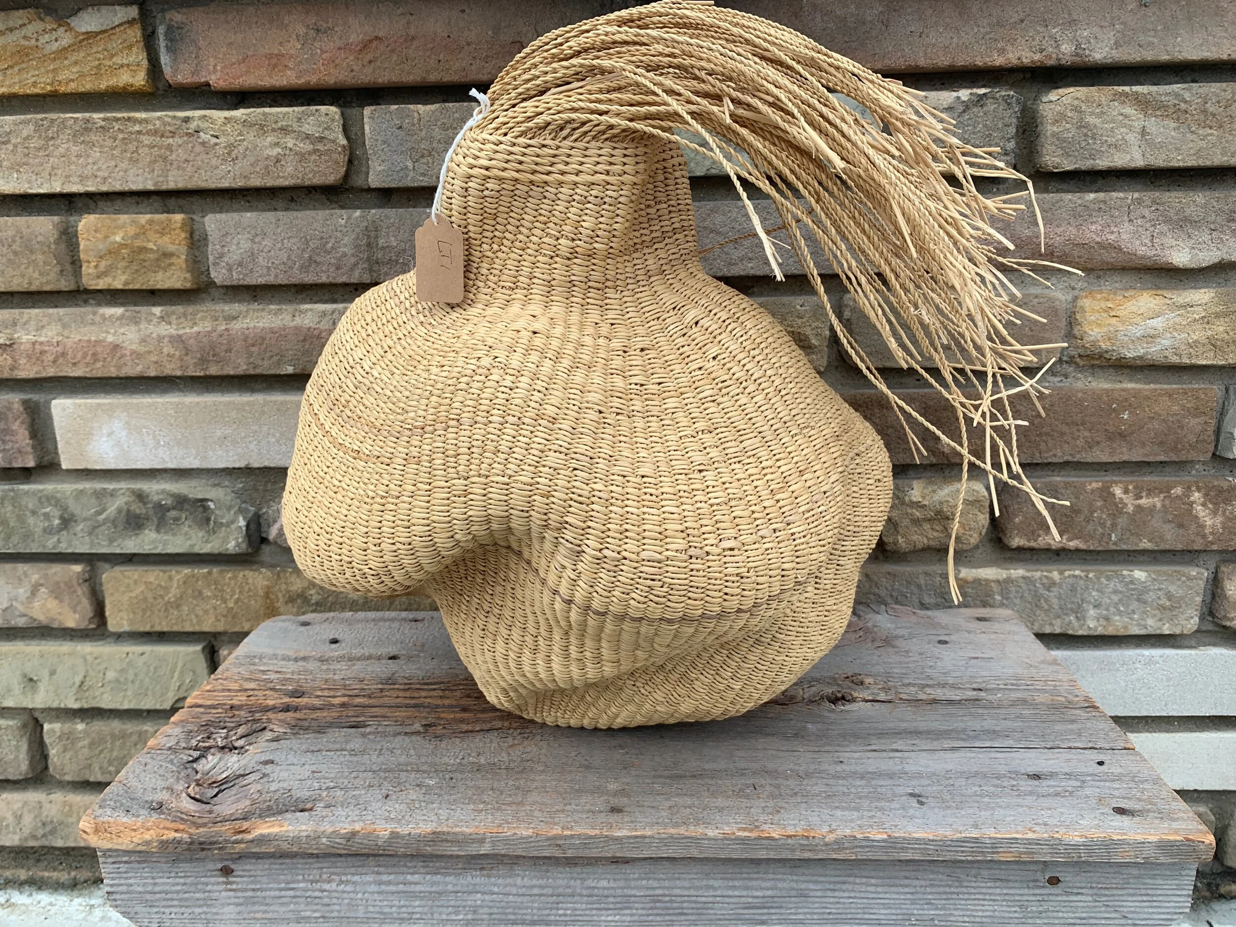 7FA1ACCC-EF9F-4A17-8E39-396044261DB2