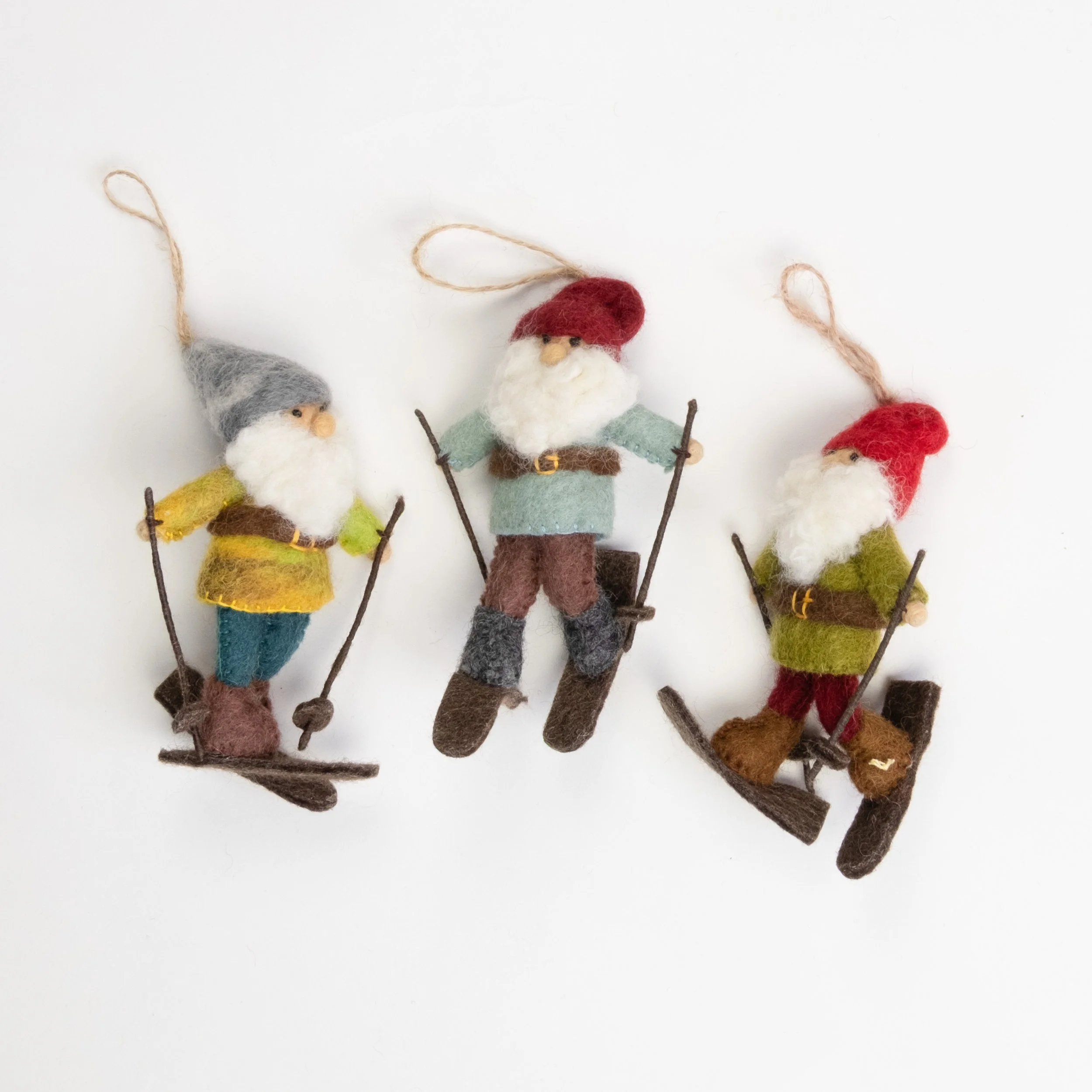 Gnomski Skier Ornament