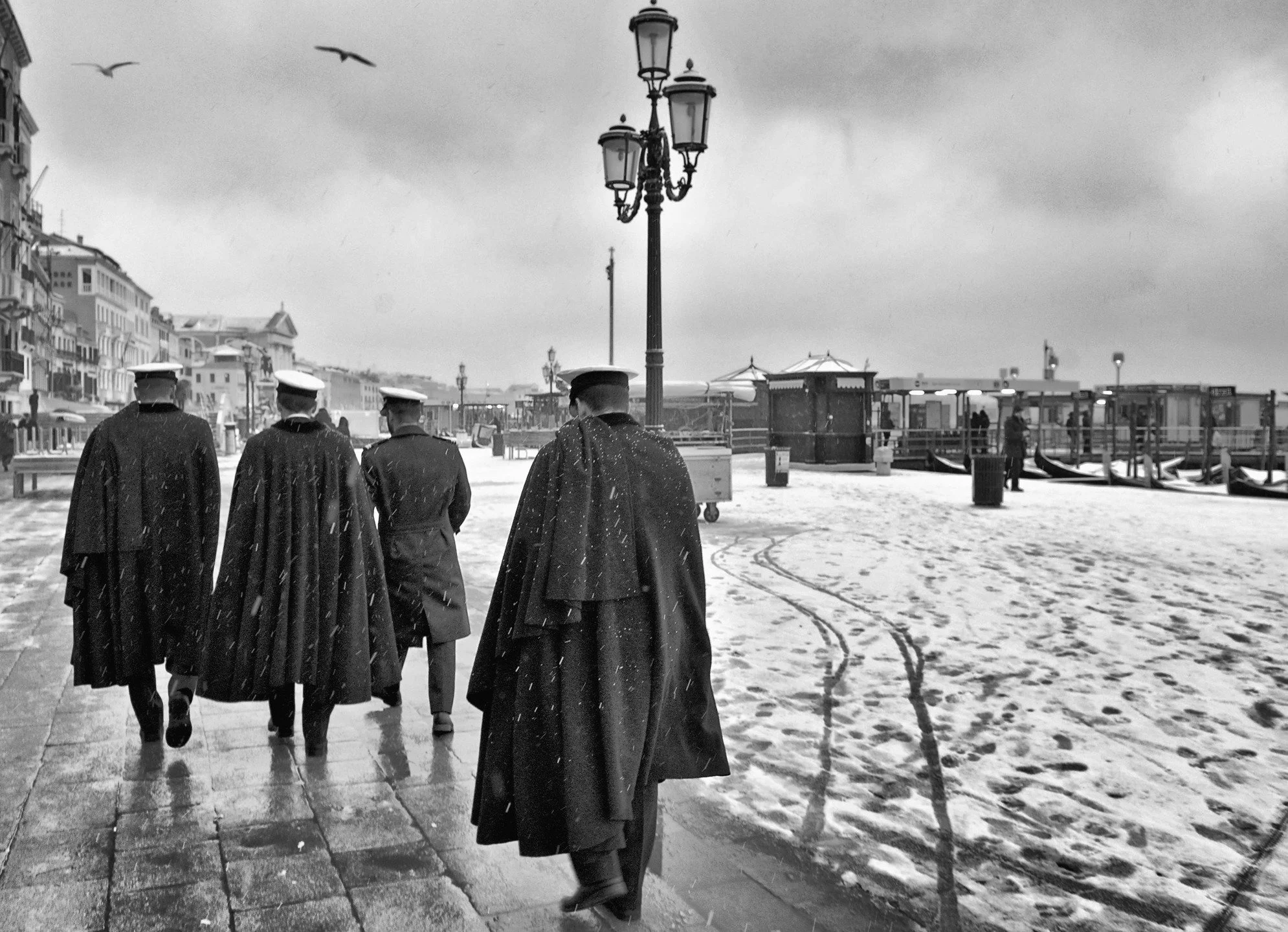 San Marco, a few years back, on a snowy Santo Stefano.

Days like this are not about images.

They are about paying attention.

#Leica helps.