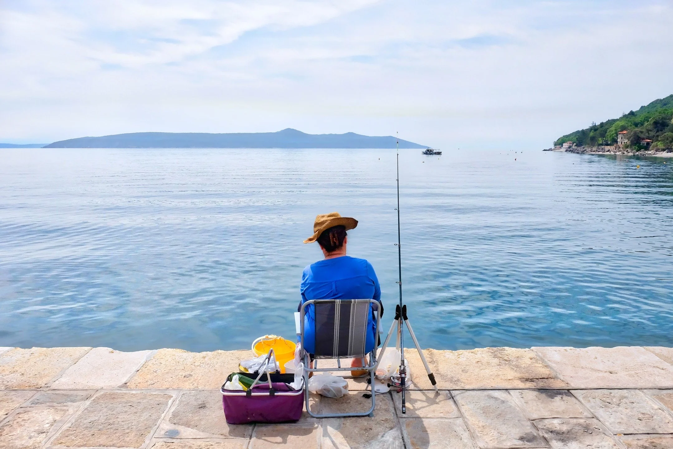 For years I have been travelling through Istria quietly.

Not in a rush, not trying to &ldquo;cover&rdquo; it, but returning to the same places at the right hours. Watching how Motovun emerges from the fog. How Rovinj changes completely between after