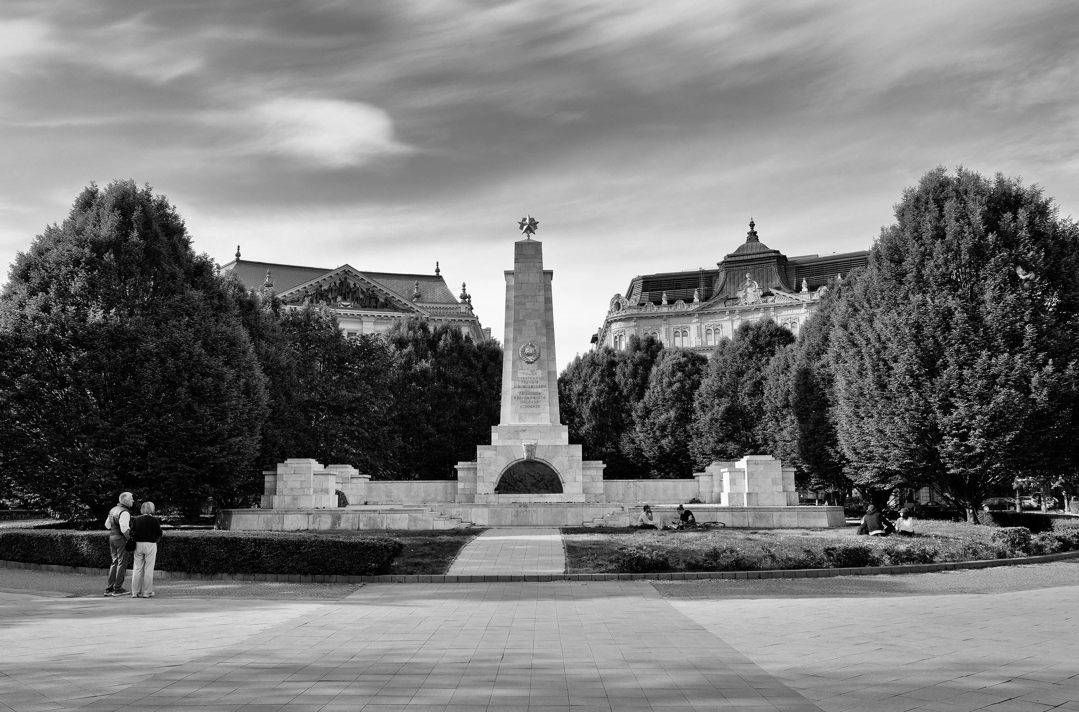 Soviet War Memorial, Szabads&aacute;g t&eacute;r, Budapest, commemorating Red Army soldiers who died during the Siege of Budapest, 1944&ndash;45.

#budapest #szabadsagter #libertysquare #hungary #sovietwarmemorial #ww2history #seigeofbudapest #histor
