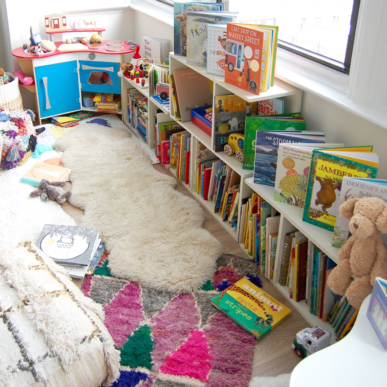 a peek at our little library space in our 900(ish) square foot manhattan apartment