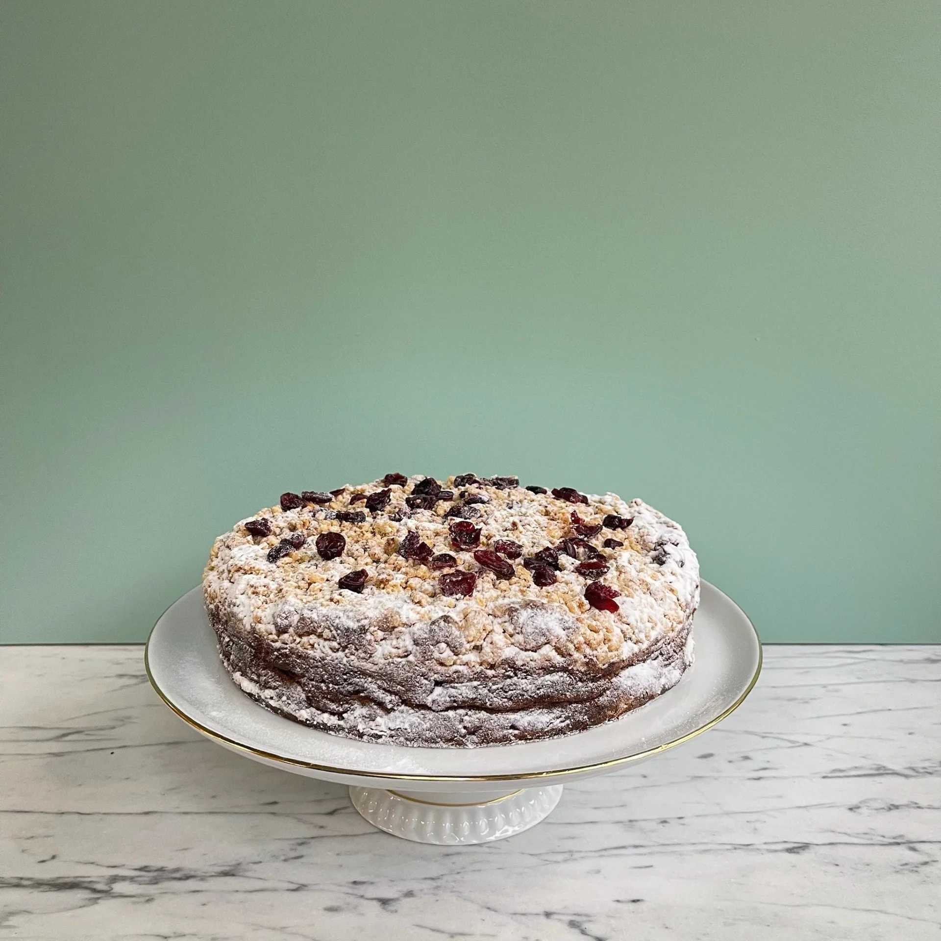 APPEL CRANBERRY CAKE