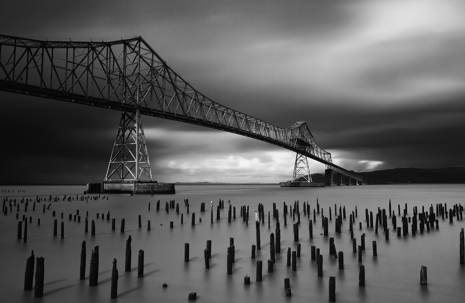 AstoriaBridge-BW2-Web-004.jpg