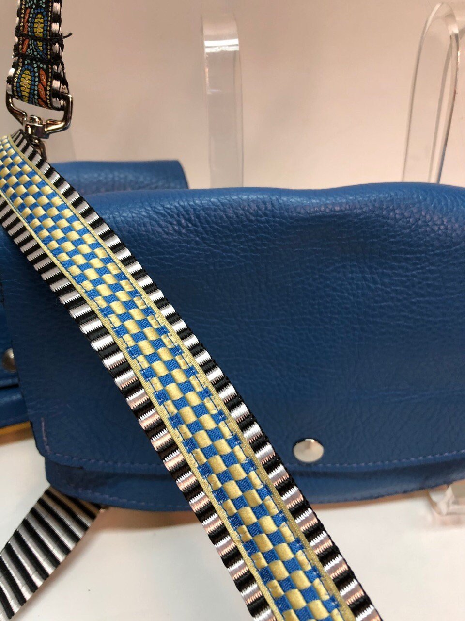 https://i.etsystatic.com/5615534/r/il/bf12af/2674911580/il_fullxfull.2674911580_hn80.jpg