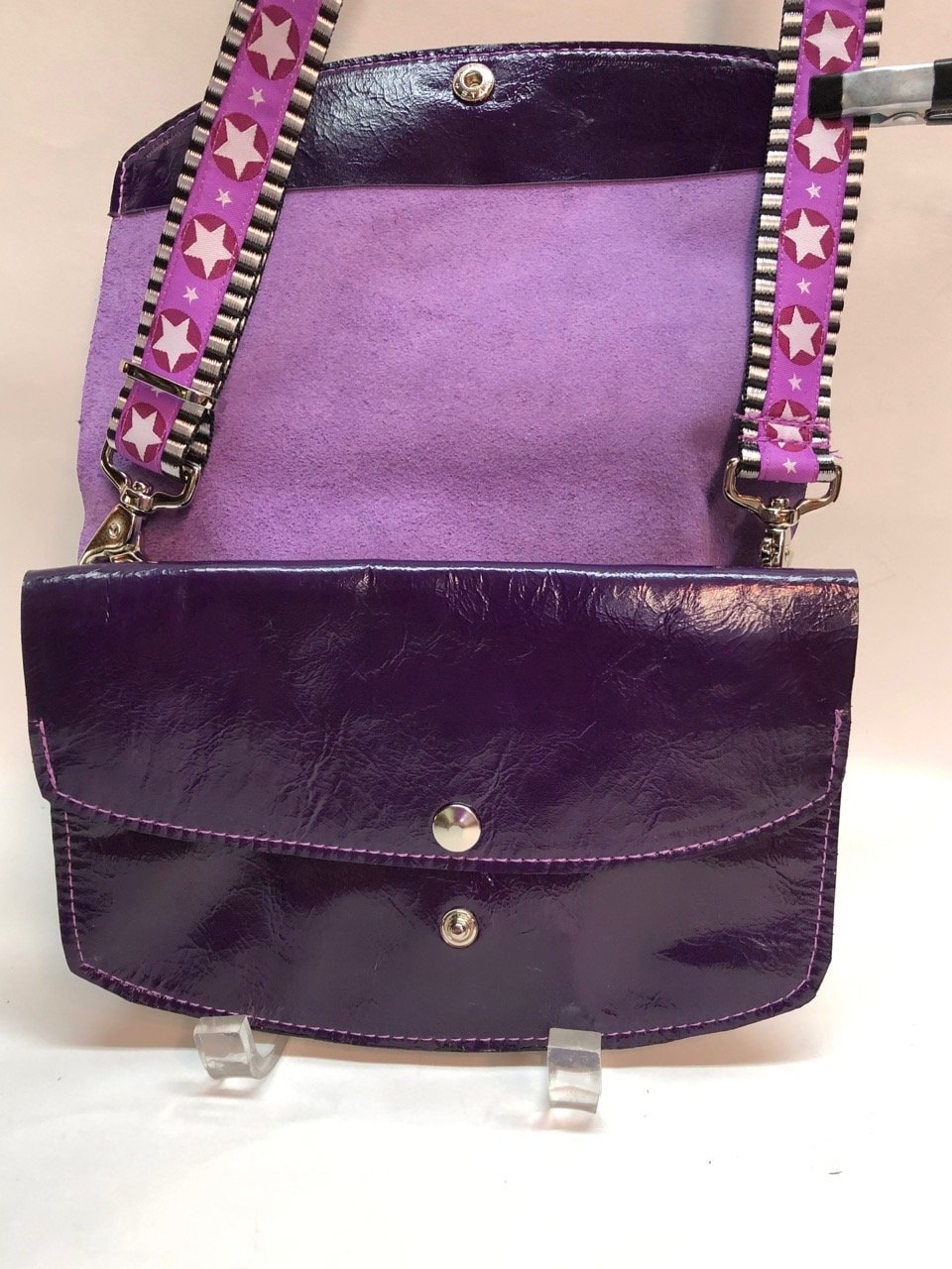 https://i.etsystatic.com/5615534/r/il/d3b0f3/2674897156/il_fullxfull.2674897156_jrdm.jpg