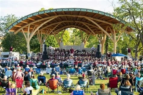 OWLs Fly to Band Concert @ Riverside Park