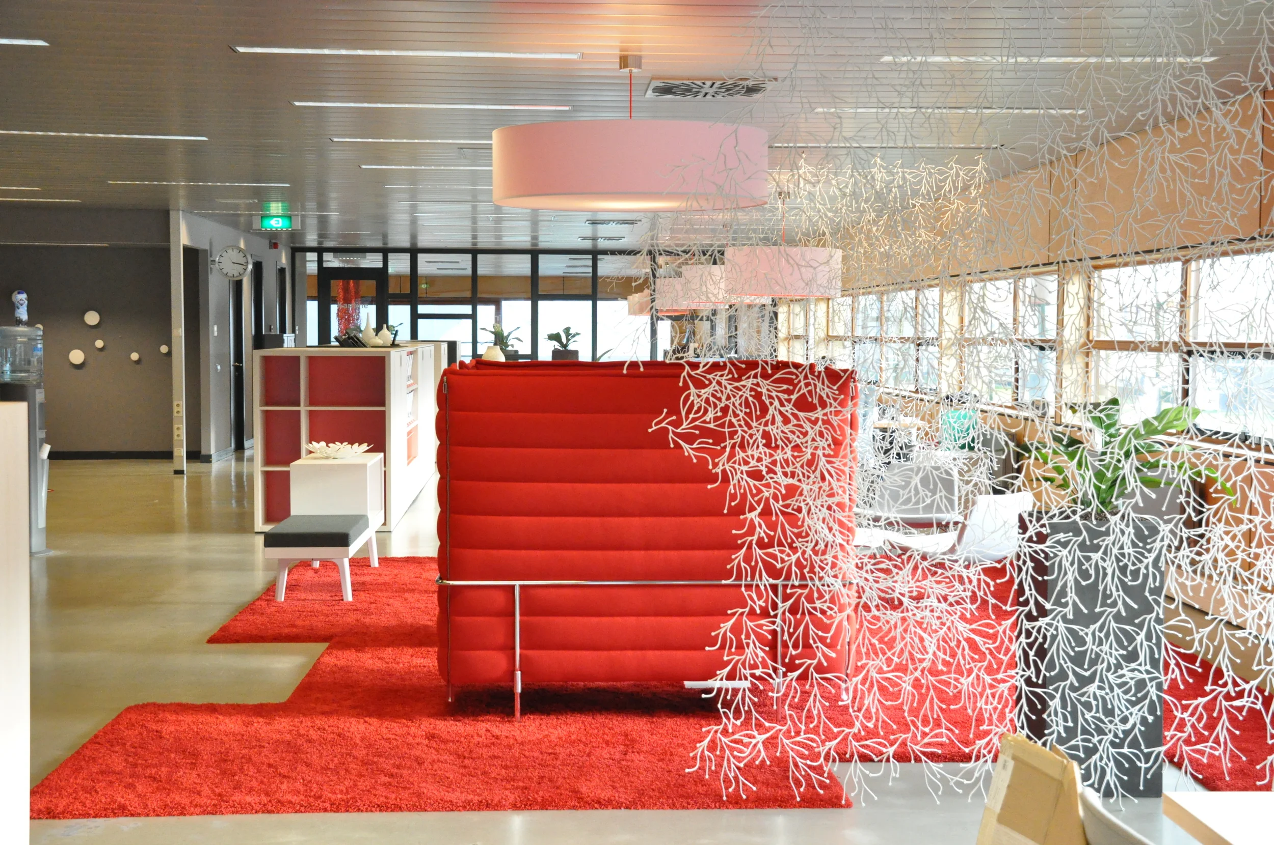 Tribus lounge area
