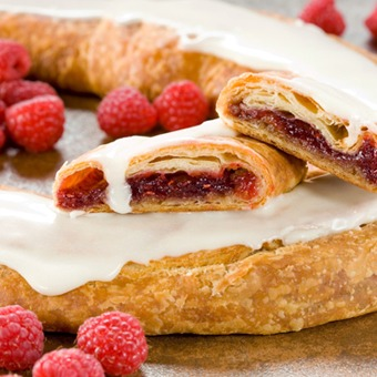 featured_raspberry-kringle.abad0432504886986911500dd5e236e0.png