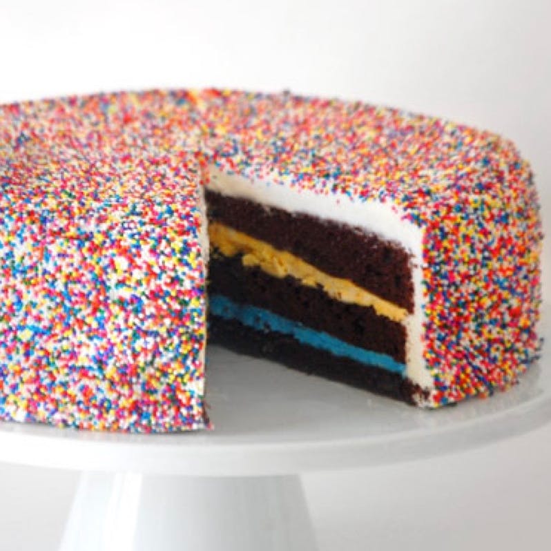 nonpareil-giggle-cake.98bca22f6a8e4b1ef097ac76adb89a0b.jpg