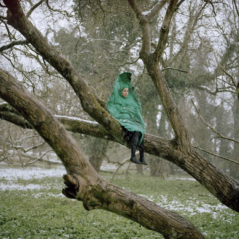 2007/2008 Anja Schaffner & Riitta Ikonen assume the characters Leaf and Bird in this picture series attempting to reflect on the artist's sentimental yearning to ‘get back to nature’. The photographer Anja Schaffner constructs an image in which Riitta Ikonen's self-made characters appear in a rural seasonal landscape. As solitary figures, Bird and Leaf are misplaced in a surreal scene and we feel for them: nature is something impermanent and 'getting back' is impossible.