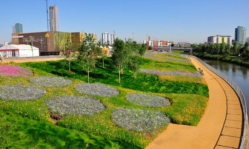 A collection of landscape interventions and community engagement events commissioned for the London 2012 Olympic Park. Developed as a team with The Klassnik Corporation and We Made That for the Olympic Delivery Authority the Fantasticology projects aim to integrate art and culture as a core element of the London 2012 site. The proposals have been developed in close collaboration with the Olympic Delivery Authority’s Arts and Cultural Strategy, Landscape and Public Realm teams.