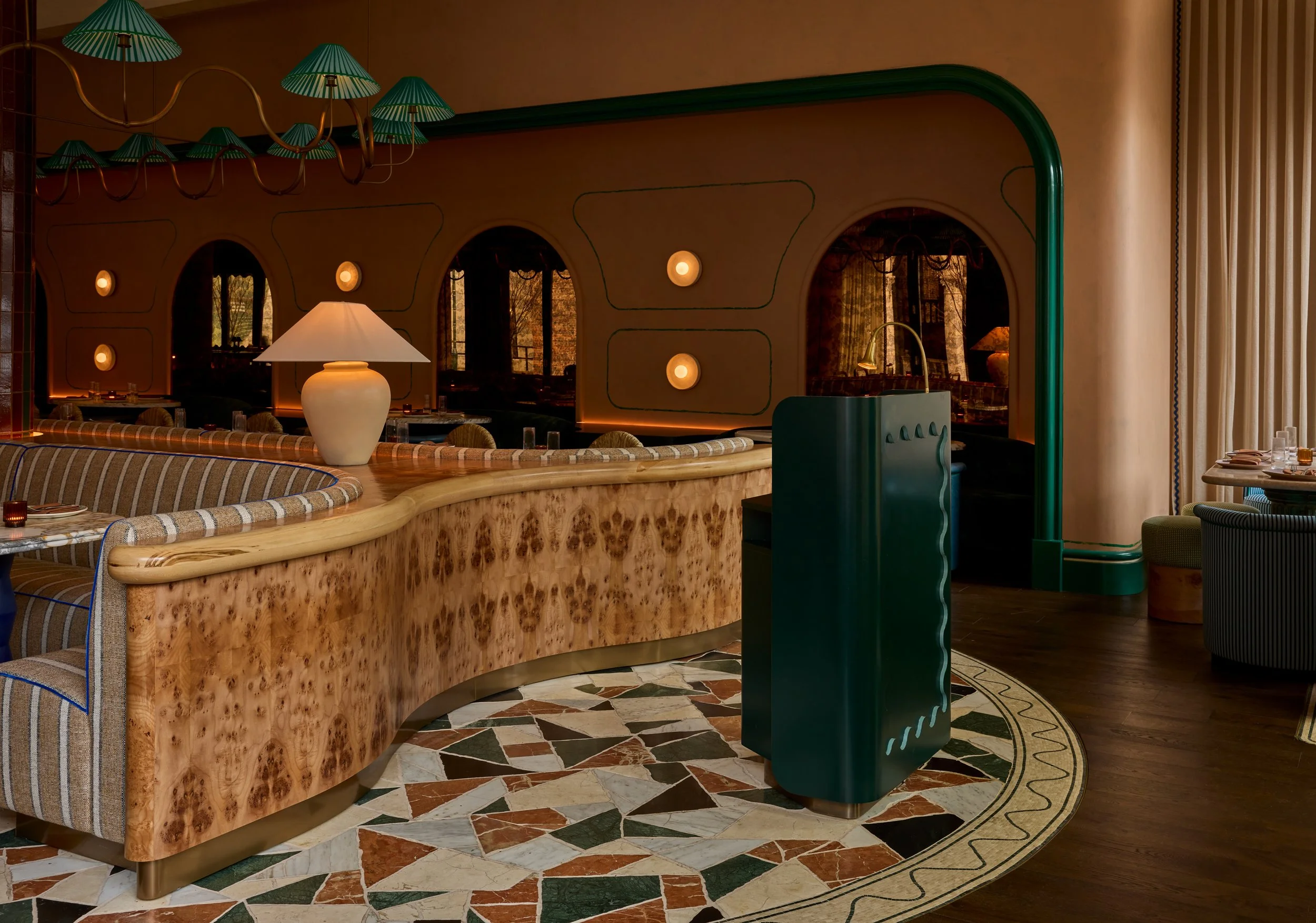 DEAR DAPHNI_DINING ROOM_380 FINAL Credit Jason Varney.jpg
