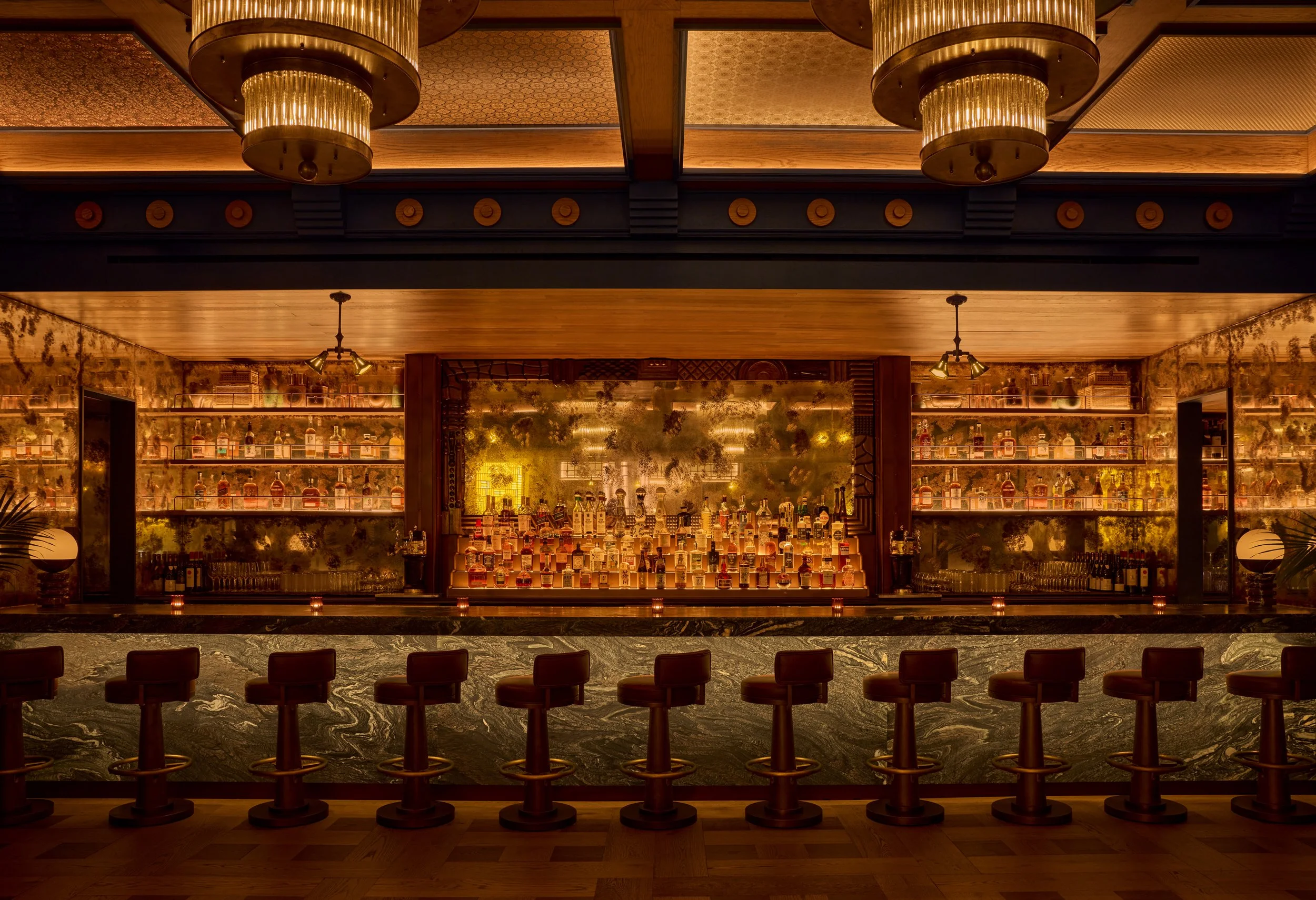 DOUBLE KNOT MIAMI_BAR_079 FINAL Credit Jason Varney.jpg