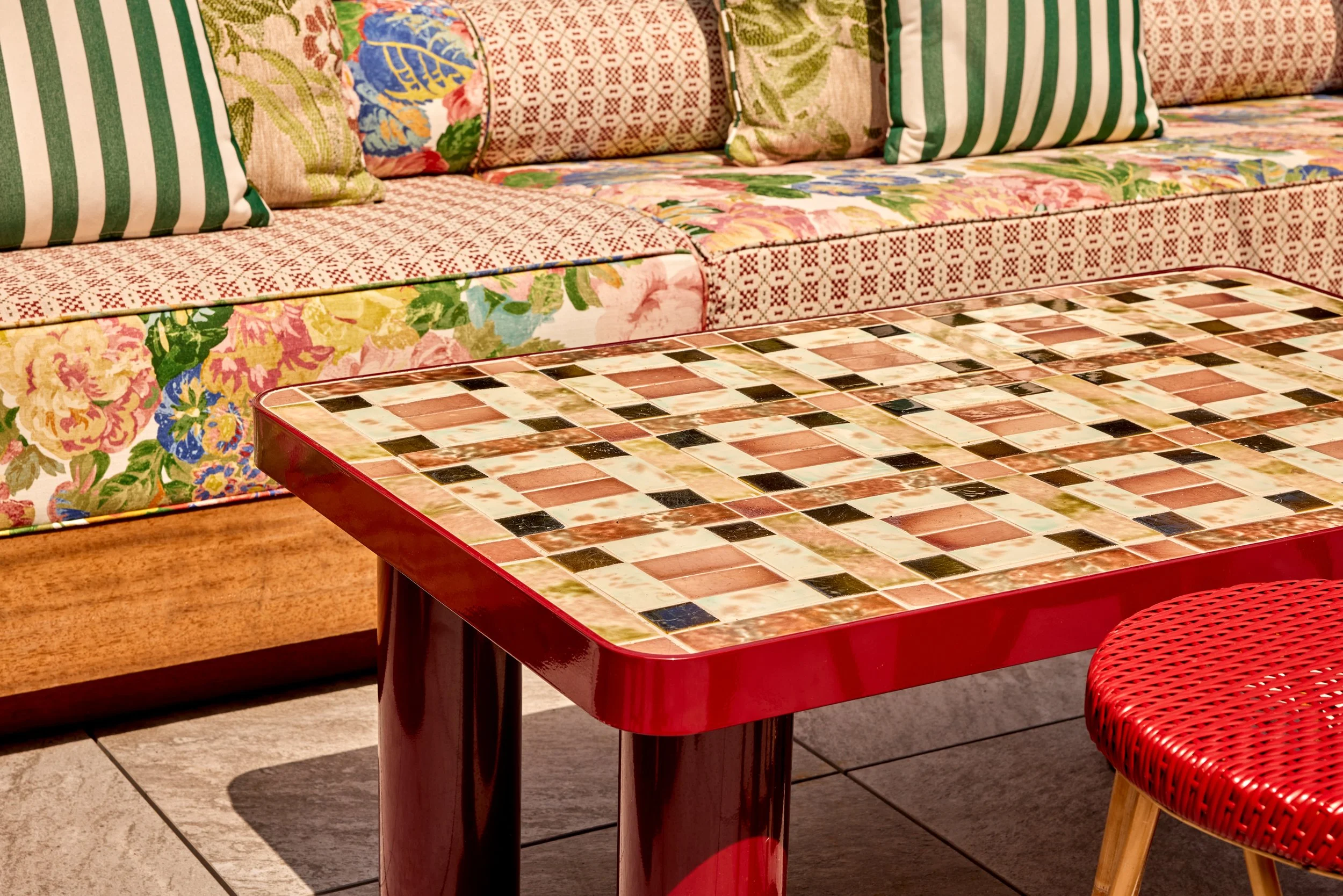 HG_BAR GENEVIEVE_298 FINAL Credit Jason Varney.jpg