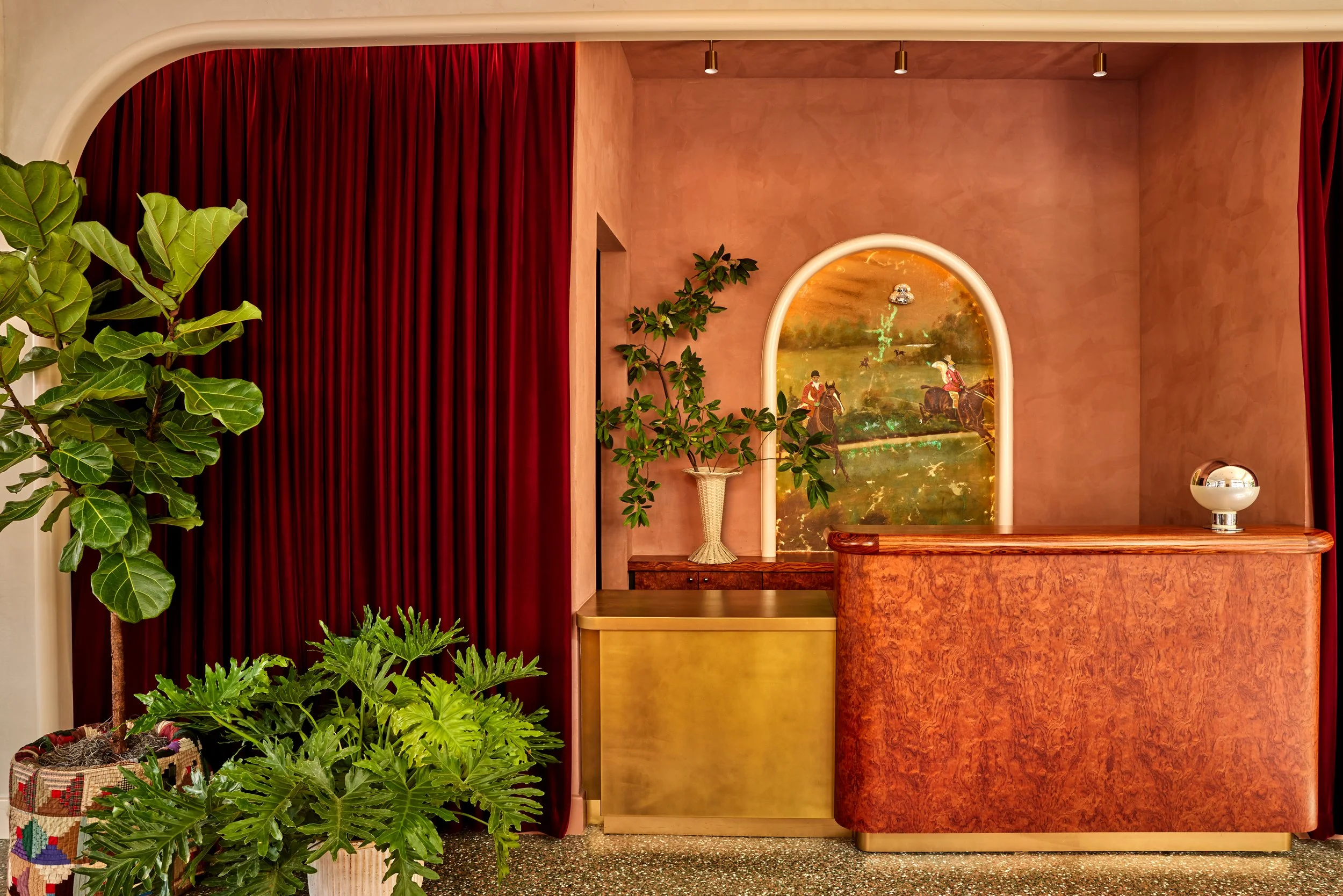 HG_LOBBY_RECEPTION_532 FINAL Credit Jason Varney.jpg