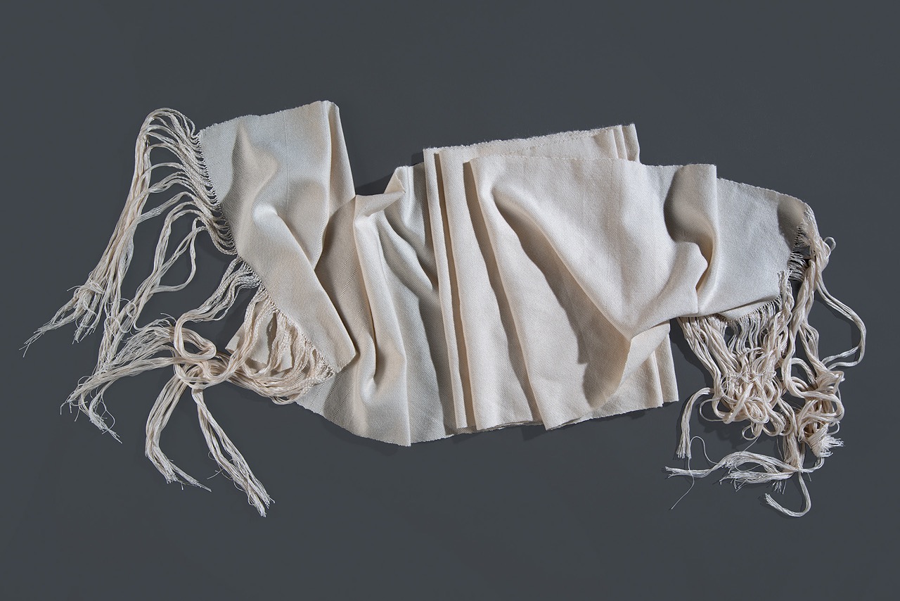 Laura Isaac - Weaving-Knit - Aug 2015-3911.jpeg