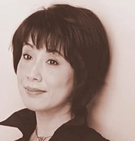 Mariko_Koike_(writer)-p01.jpg