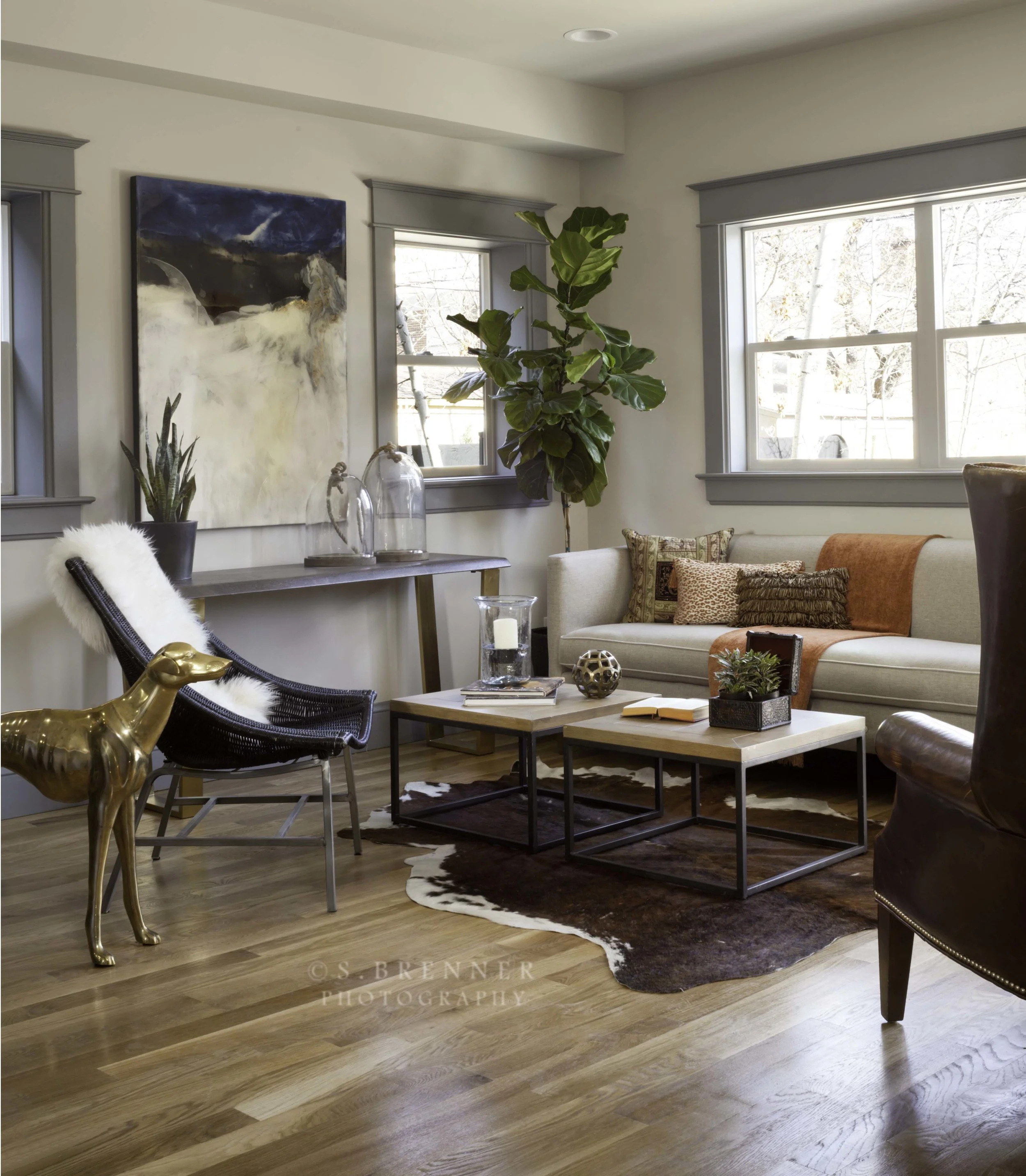 Private Residence. Design: Kim Layne Interiors. S. Brenner Photography. Artist: Patricia Finley.
