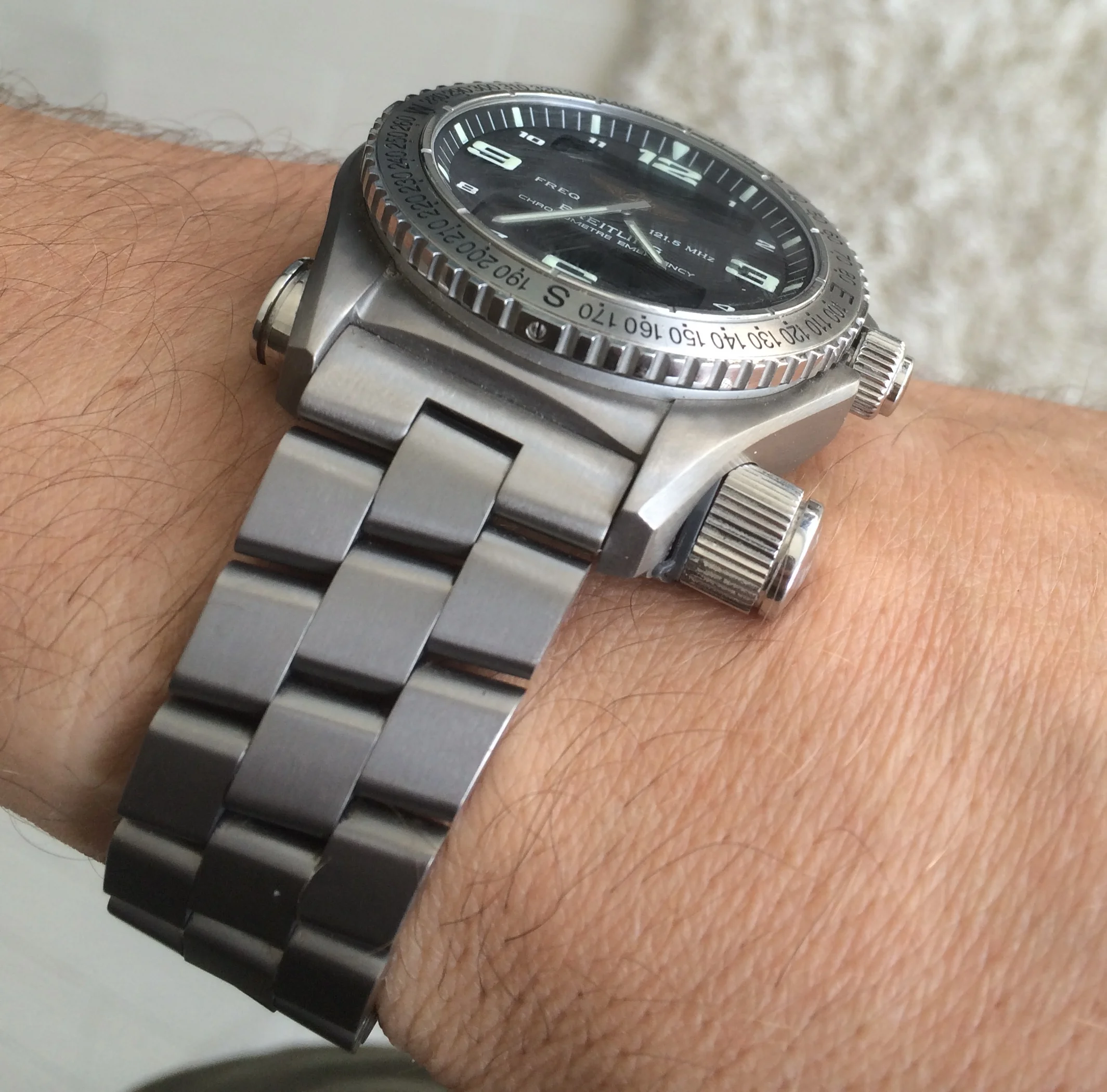 Shown above on the Breiting titanium Pro II bracelet with locking clasp.
