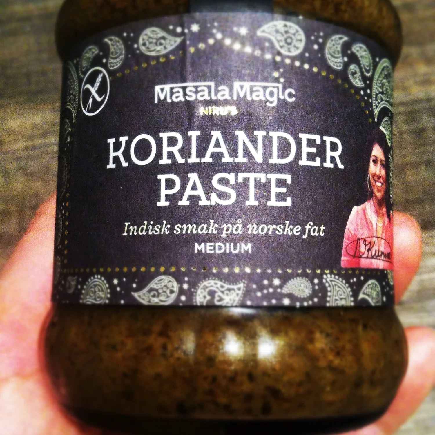 Koriander paste fra Masala Magic.