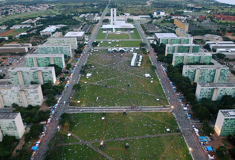 Brasilia image from Wikipedia Commons