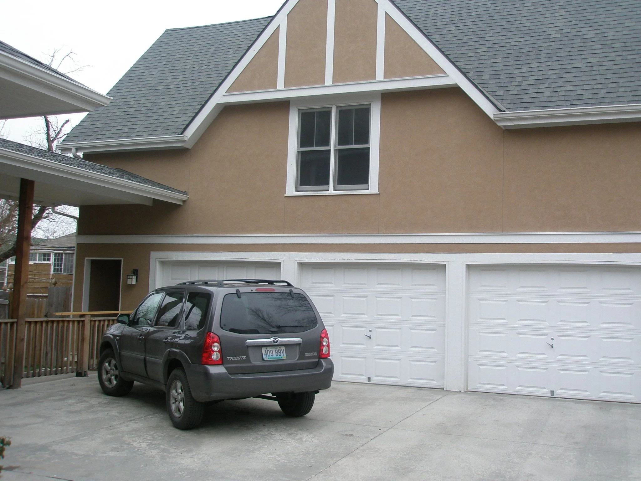 The large, 1BR carriage house in back