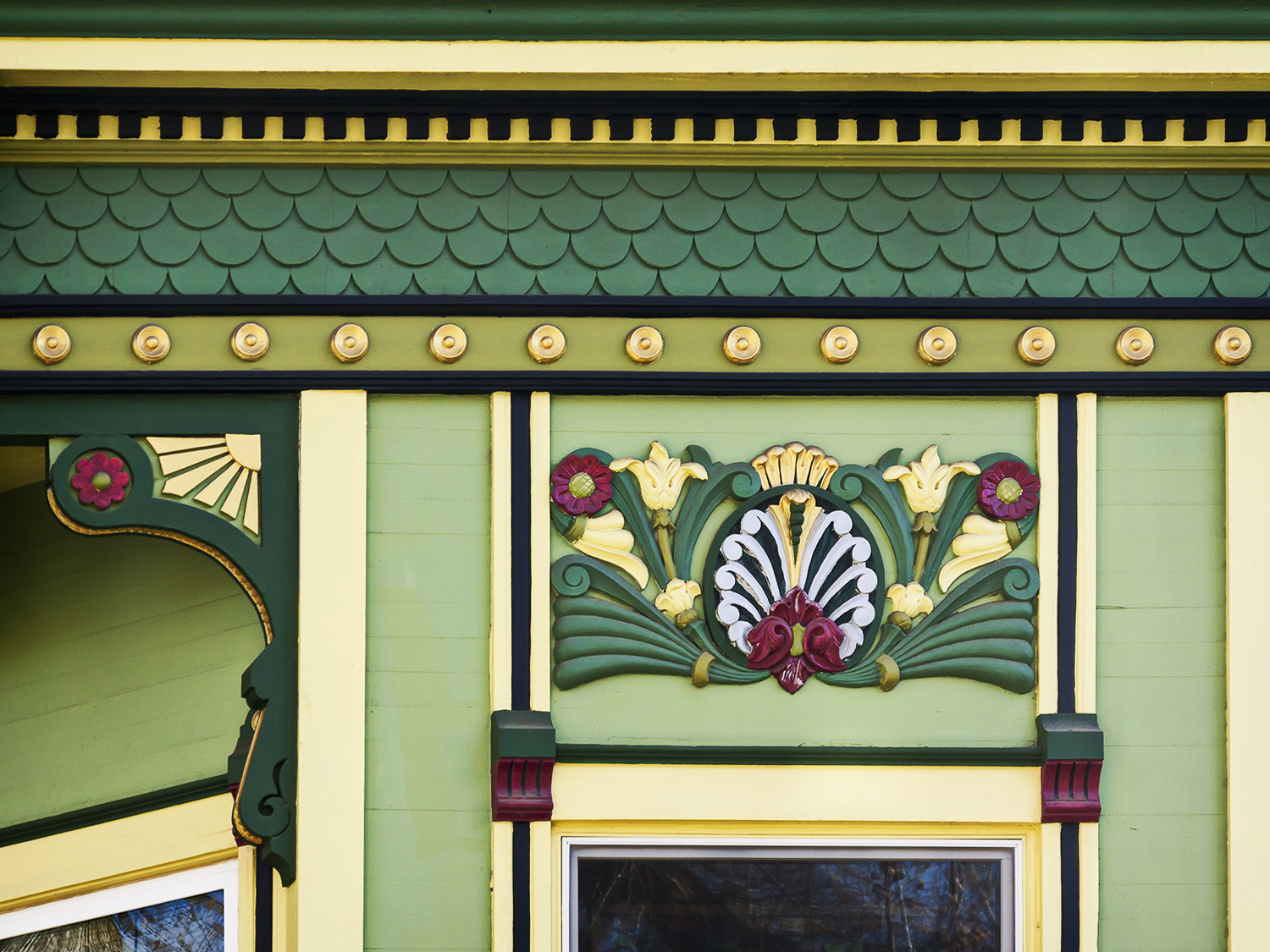detail, downtown Victorian 3