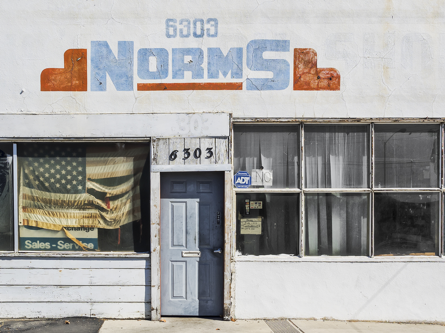 Norm's, Stockton Blvd.