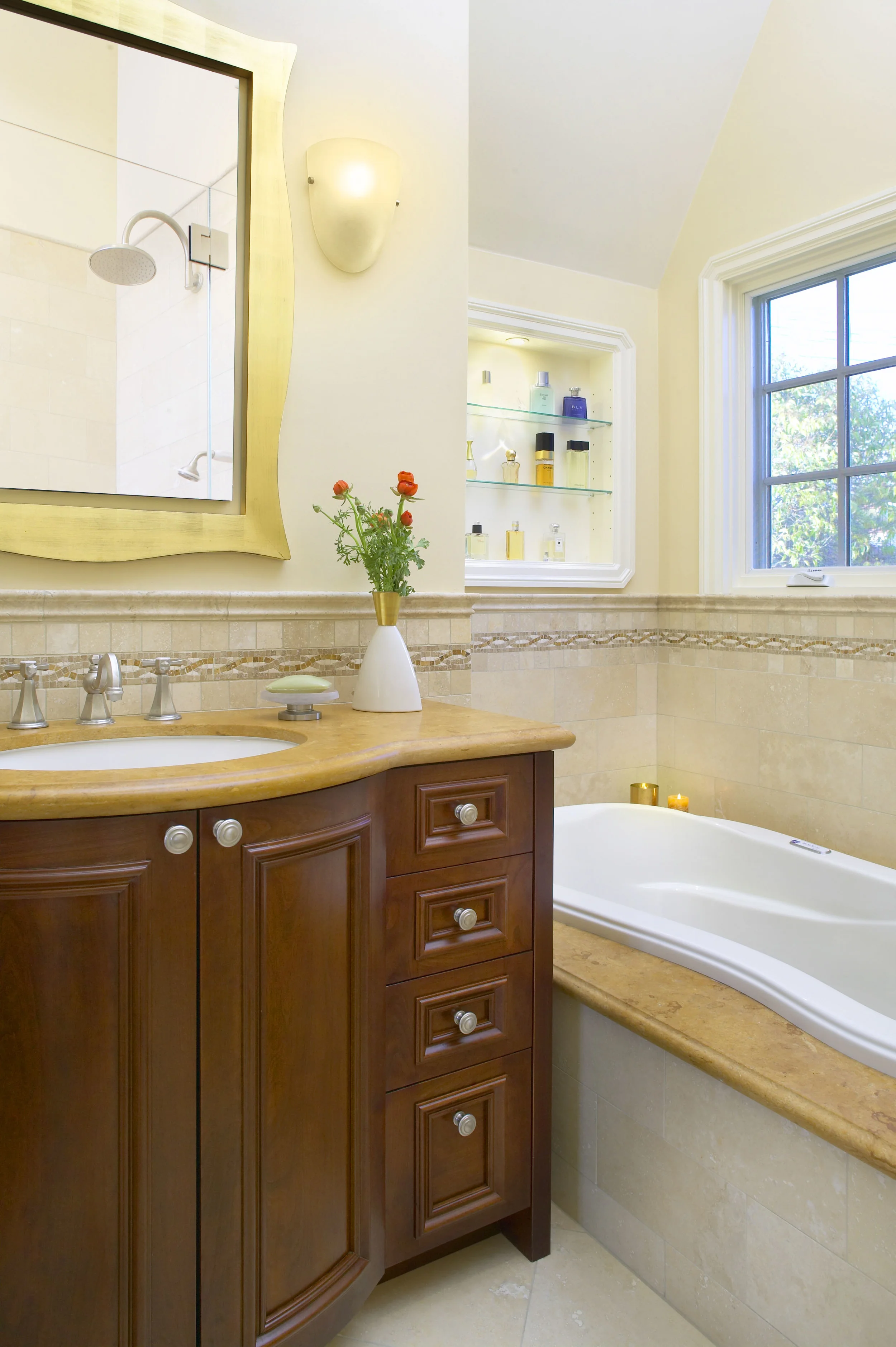 07bathroom-2.jpg