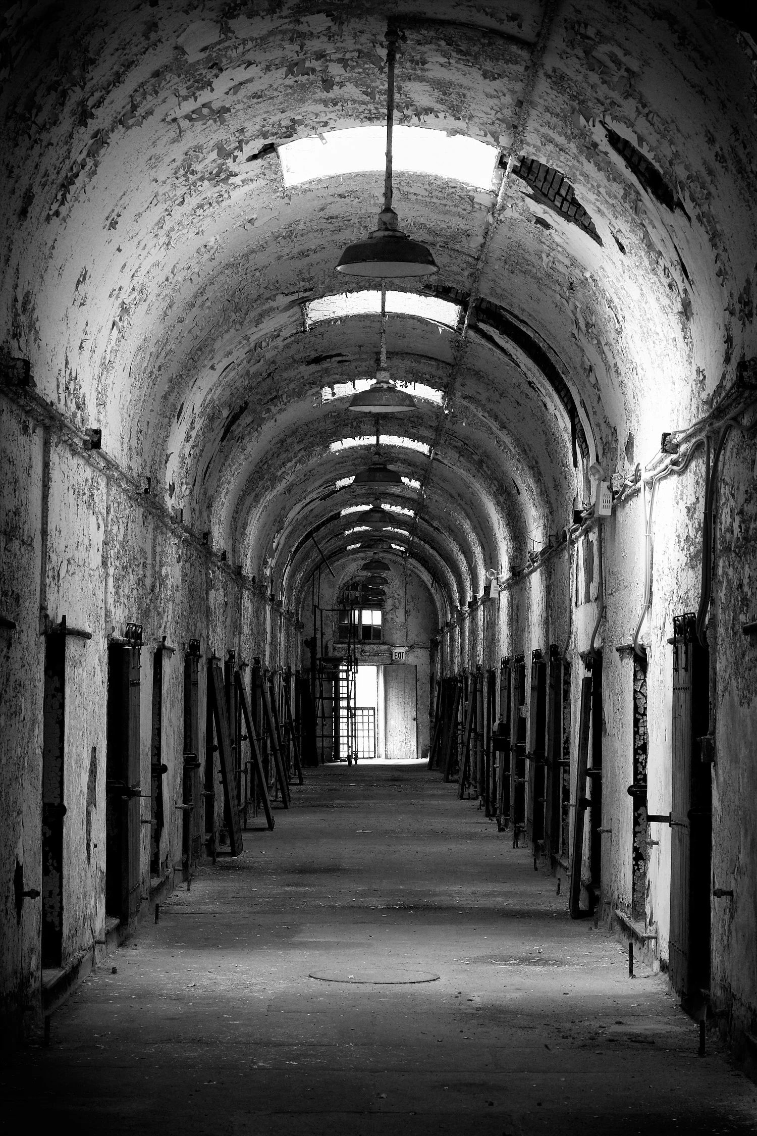 04082008_c1_b&w.jpg