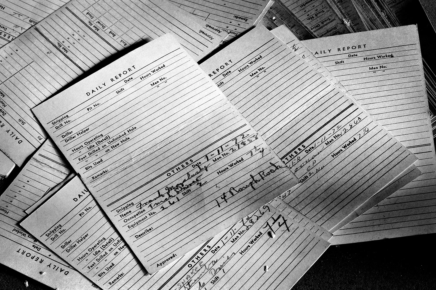 07077368_acr_b&w.jpg
