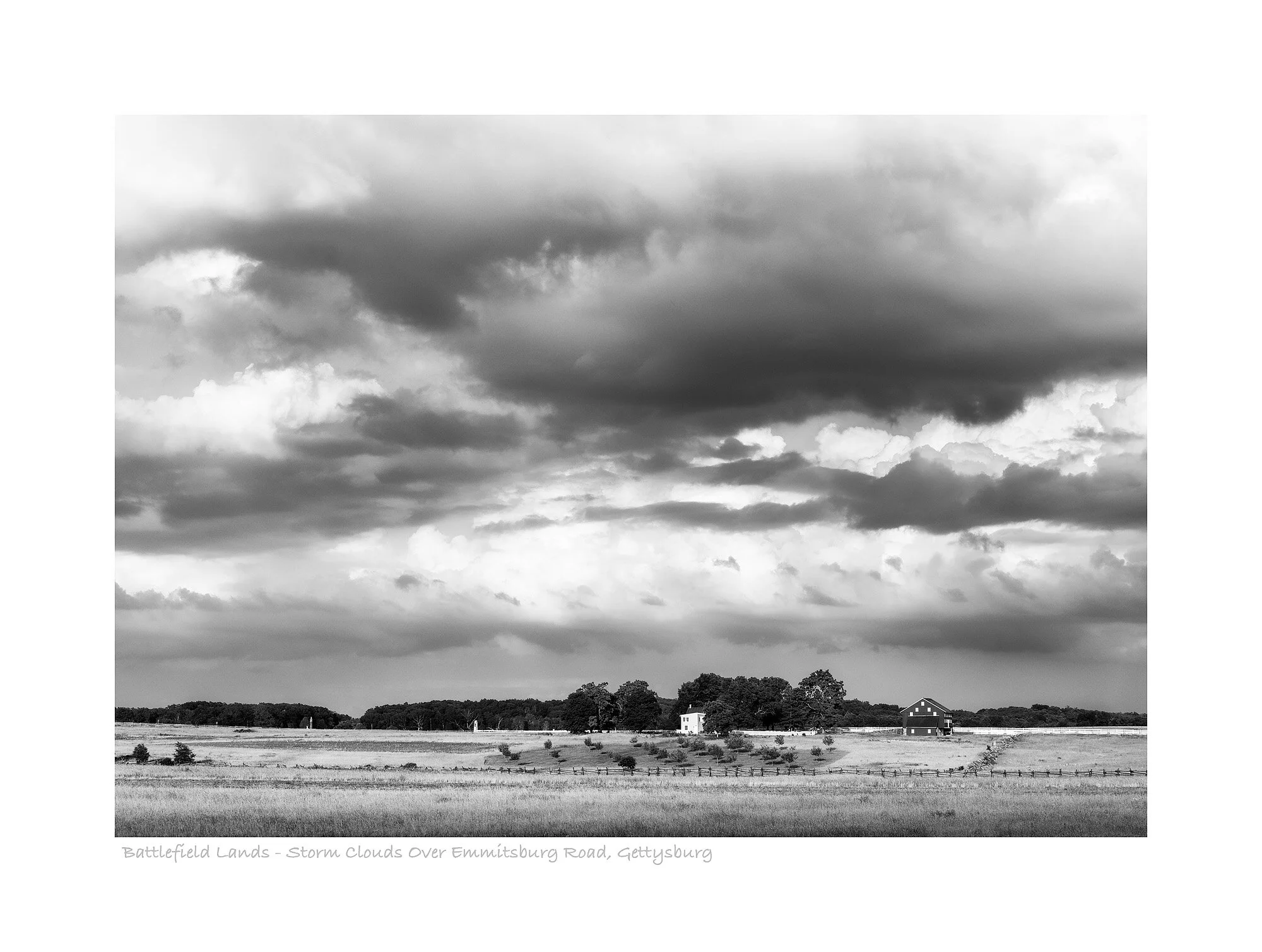 17060666_acr_bw_webglow.jpg