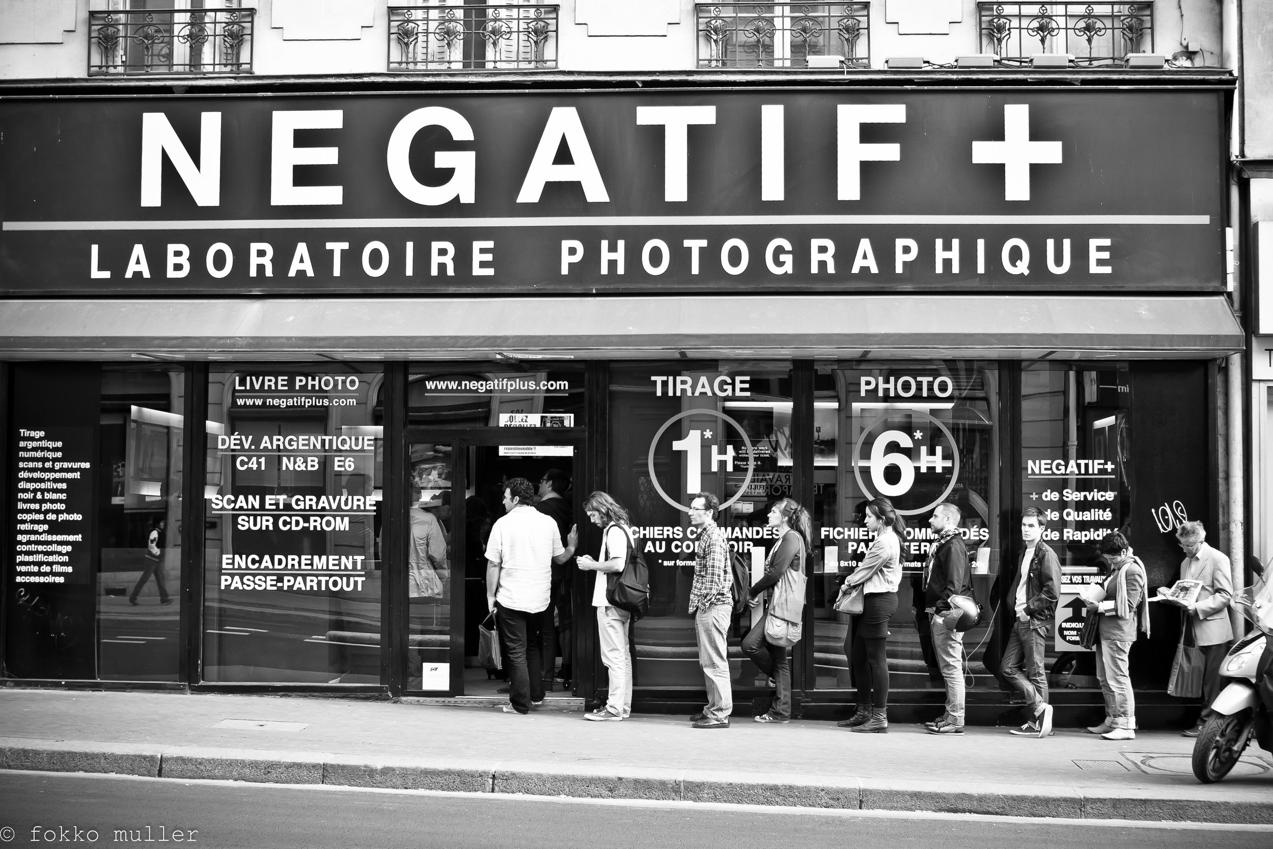 street photography - paris by night - 20110427 - 025.jpg