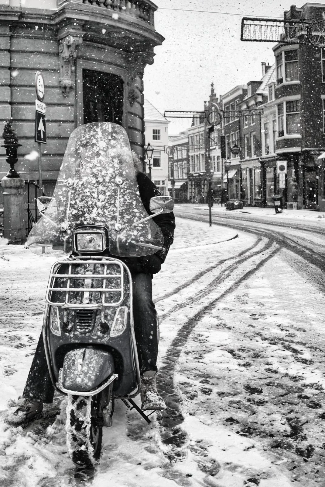 Fokko Muller zine undercover 10.jpg